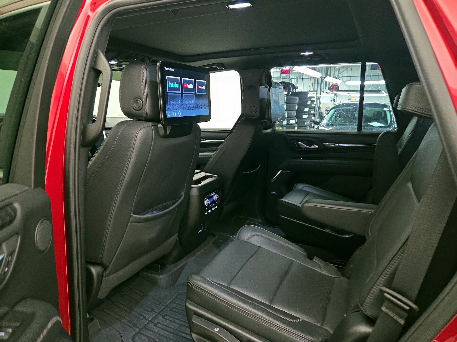 Thumbnail: 2023 GMC Yukon - 18