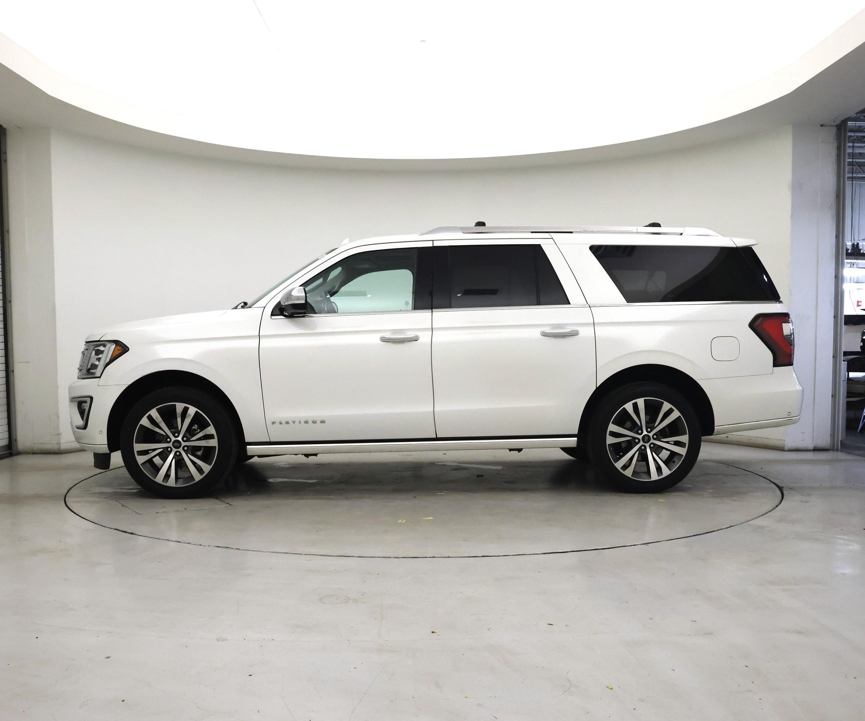 Thumbnail: 2021 Ford Expedition - 3