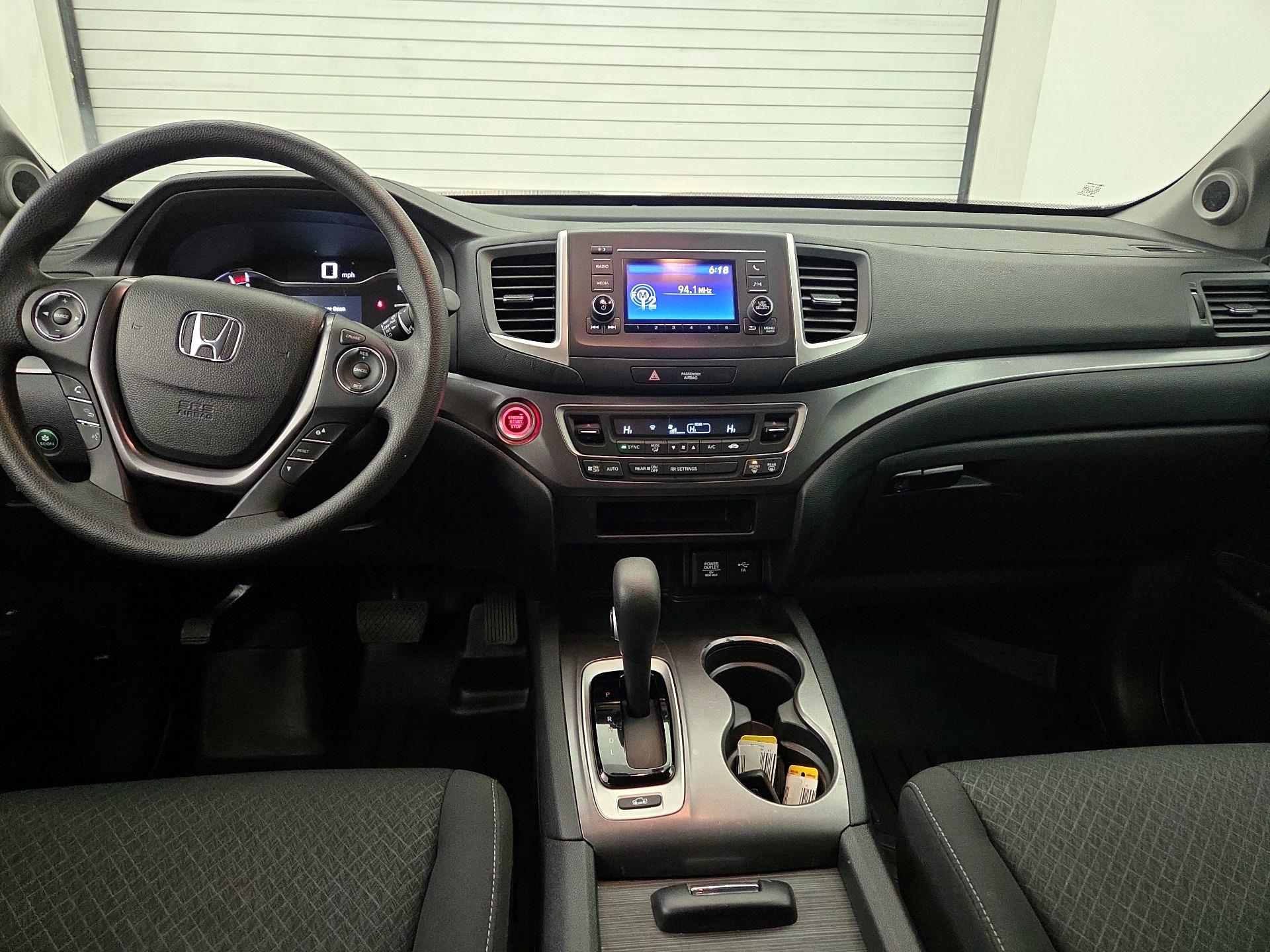 Thumbnail: 2019 Honda Ridgeline - 9