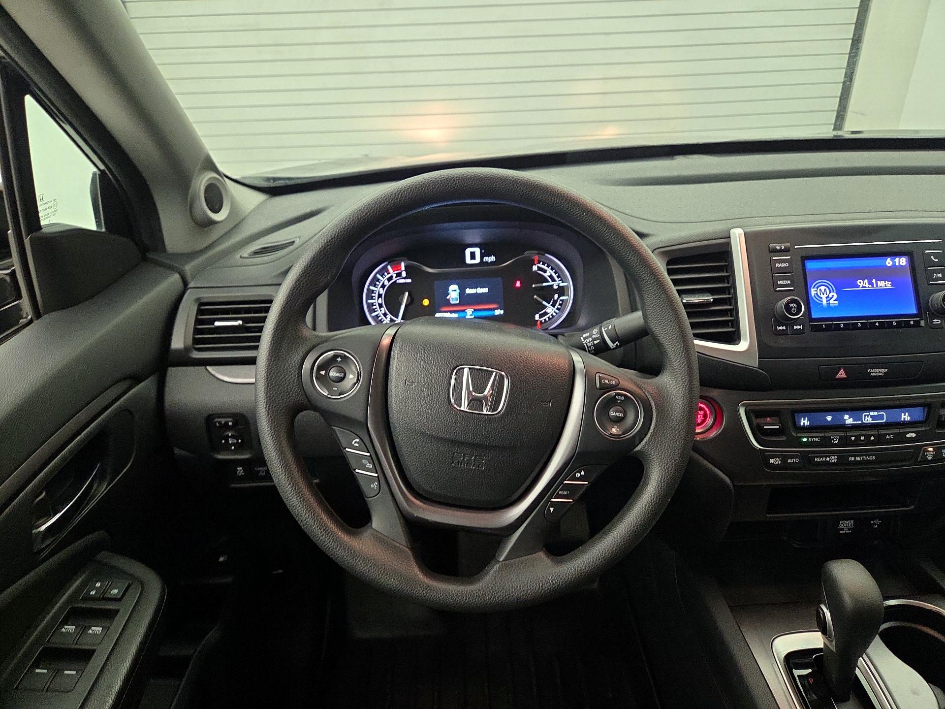 Thumbnail: 2019 Honda Ridgeline - 10