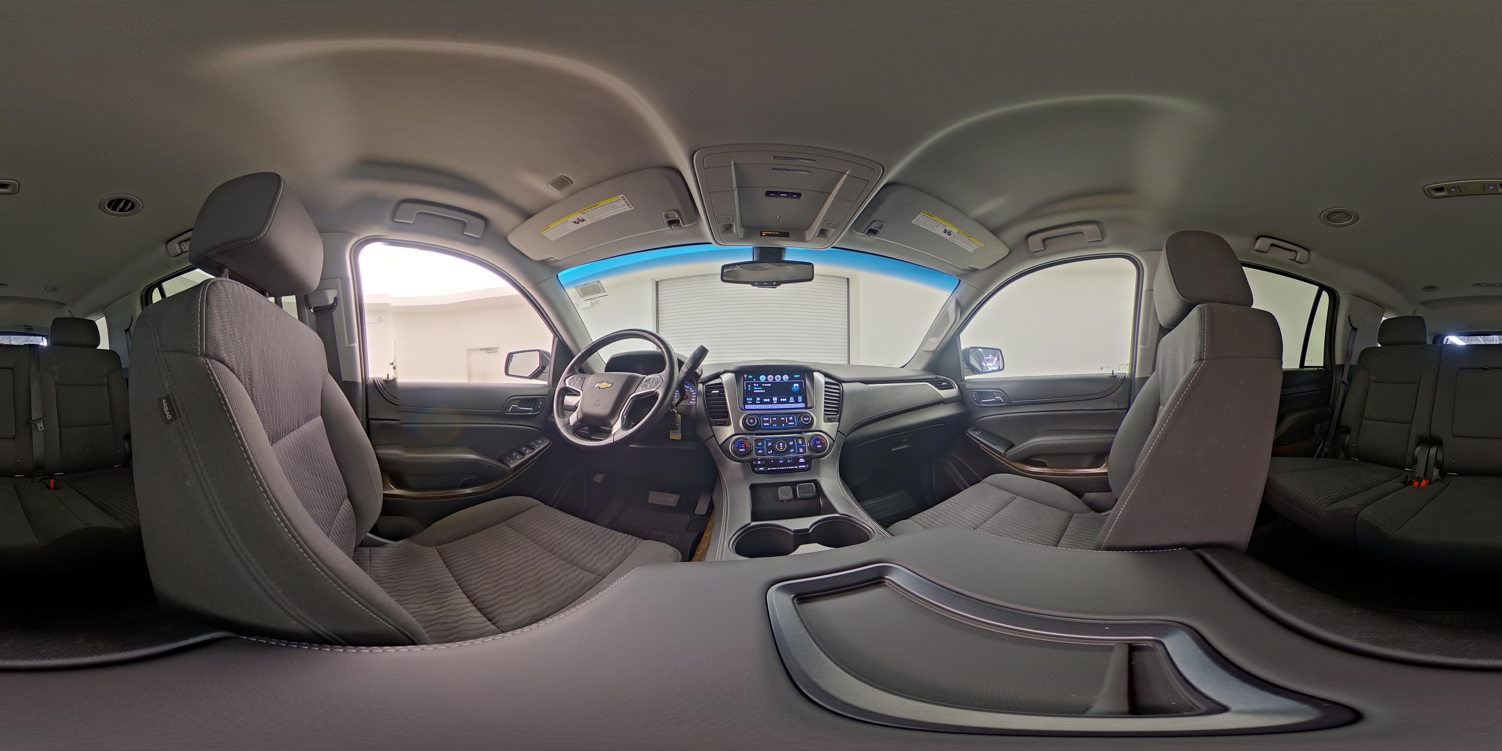 2018 Chevrolet Tahoe LS - Photo 24