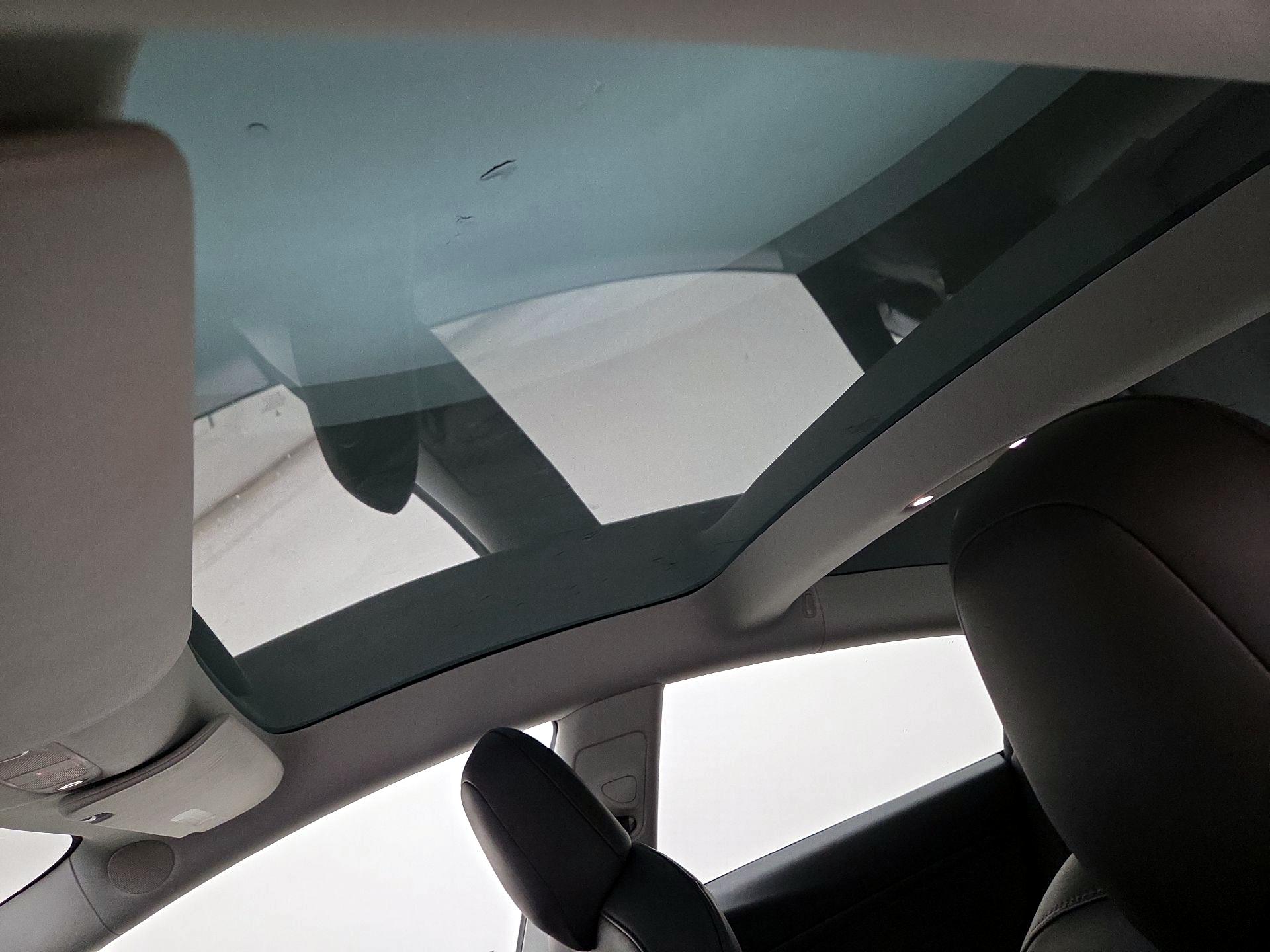 Thumbnail: 2020 Tesla Model 3 - 18