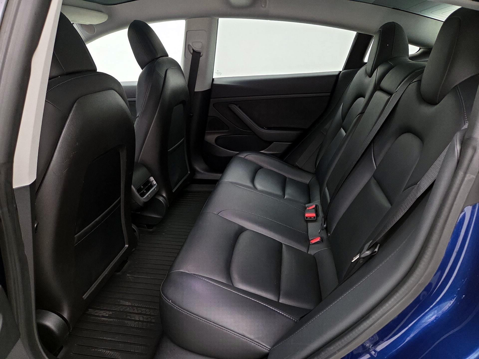 Thumbnail: 2020 Tesla Model 3 - 19