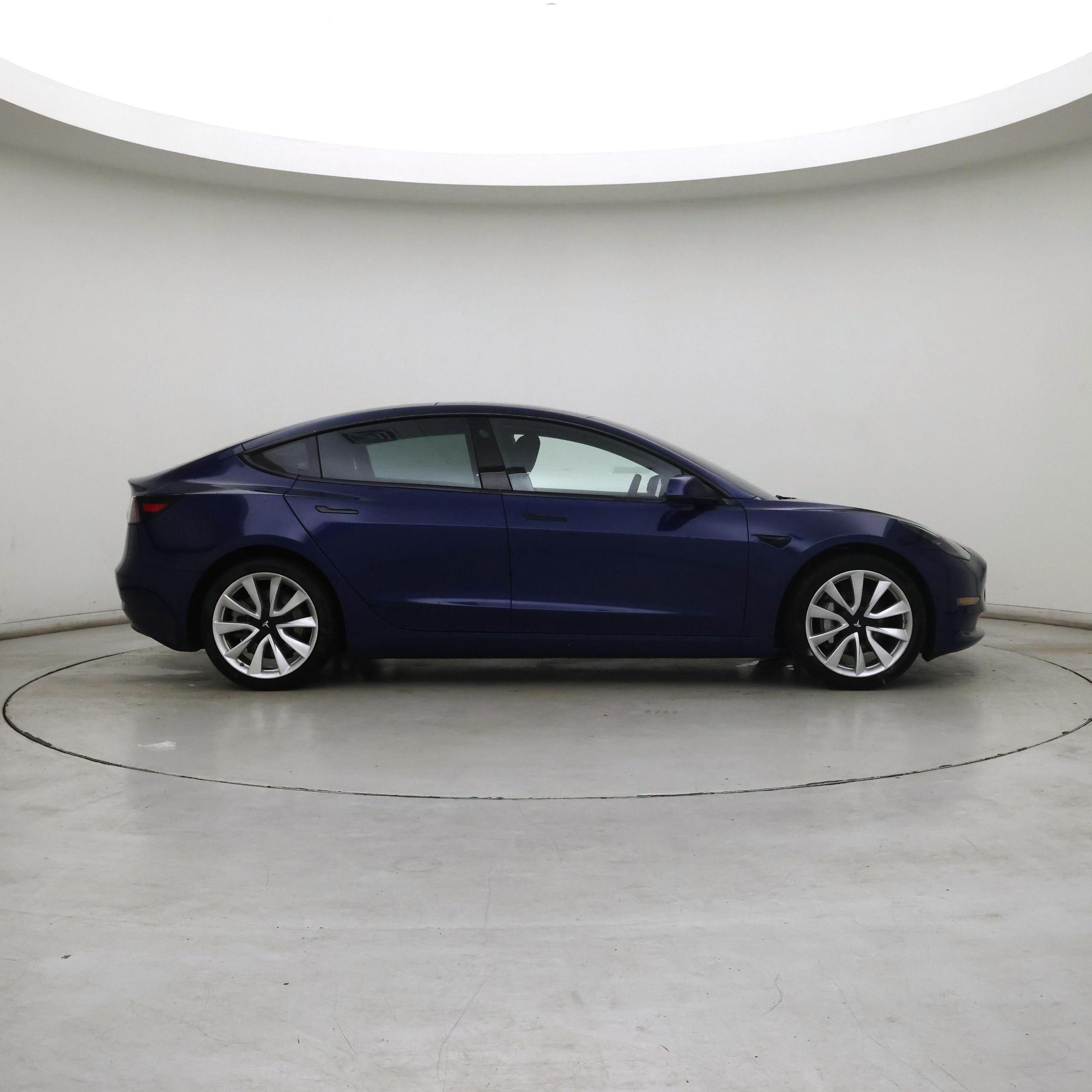 Thumbnail: 2020 Tesla Model 3 - 7