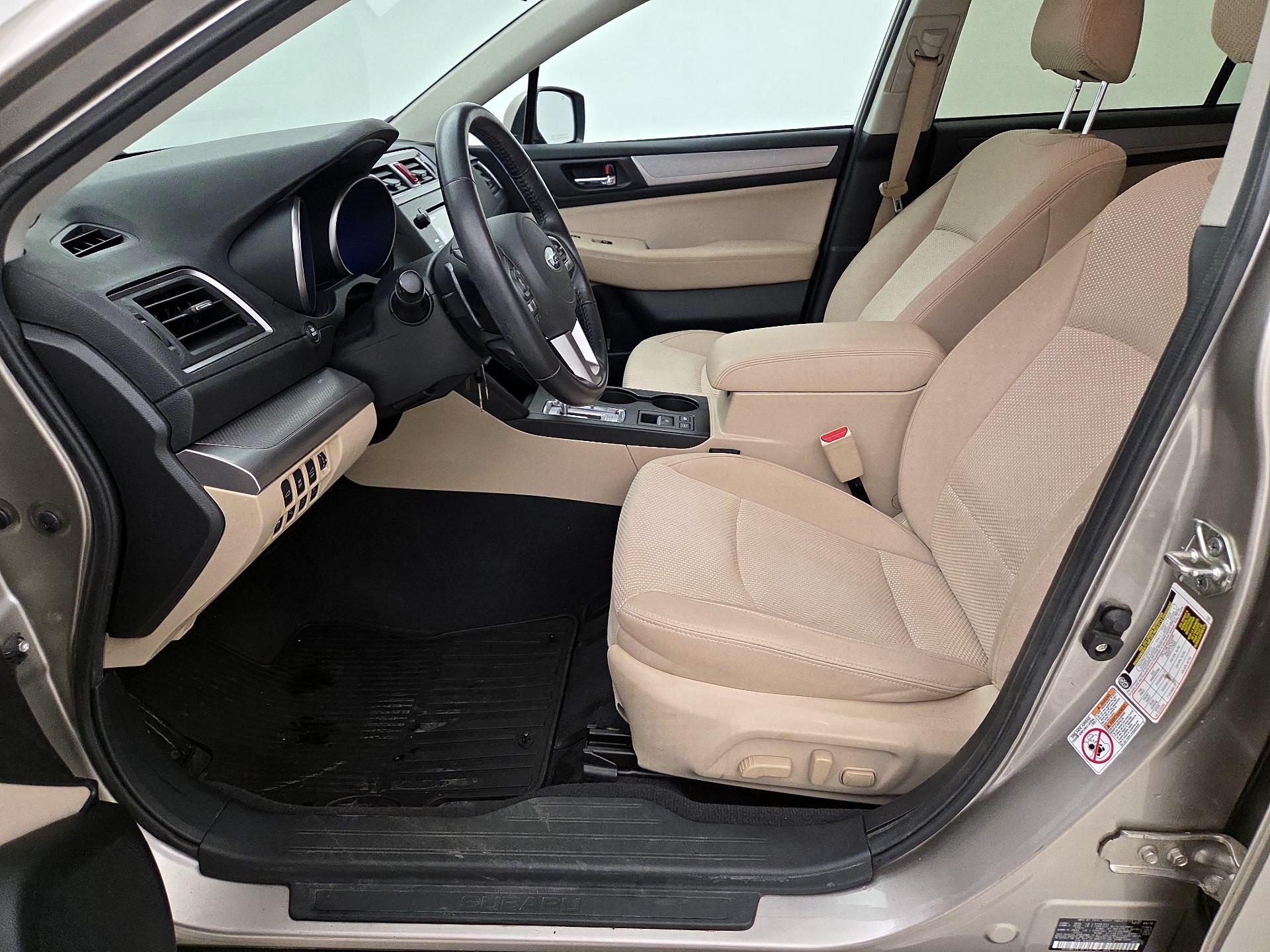 Thumbnail: 2016 Subaru Outback - 11