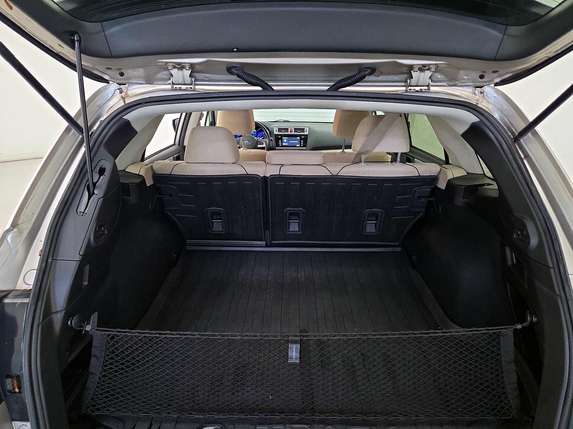 Thumbnail: 2016 Subaru Outback - 20