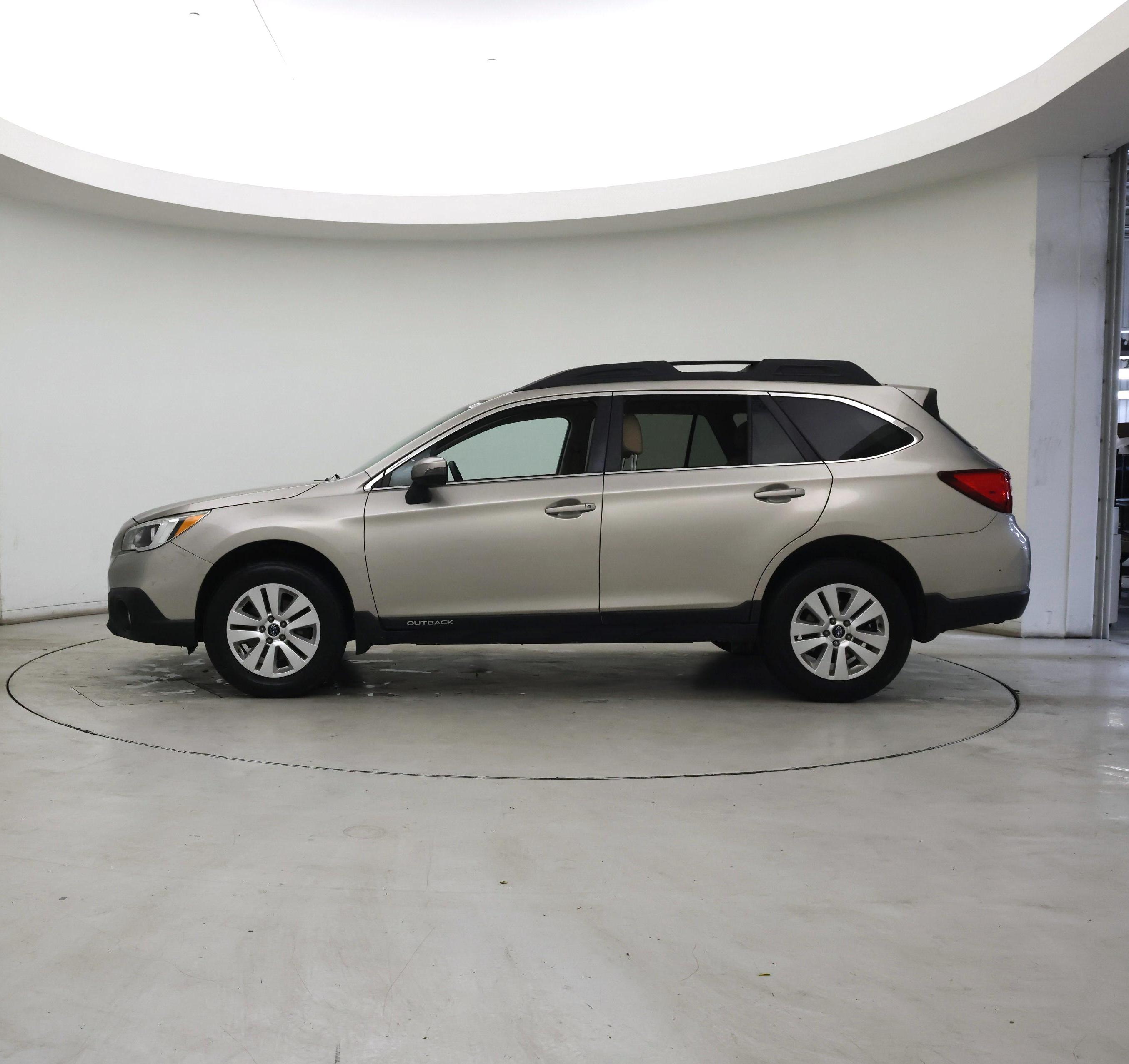 Thumbnail: 2016 Subaru Outback - 3