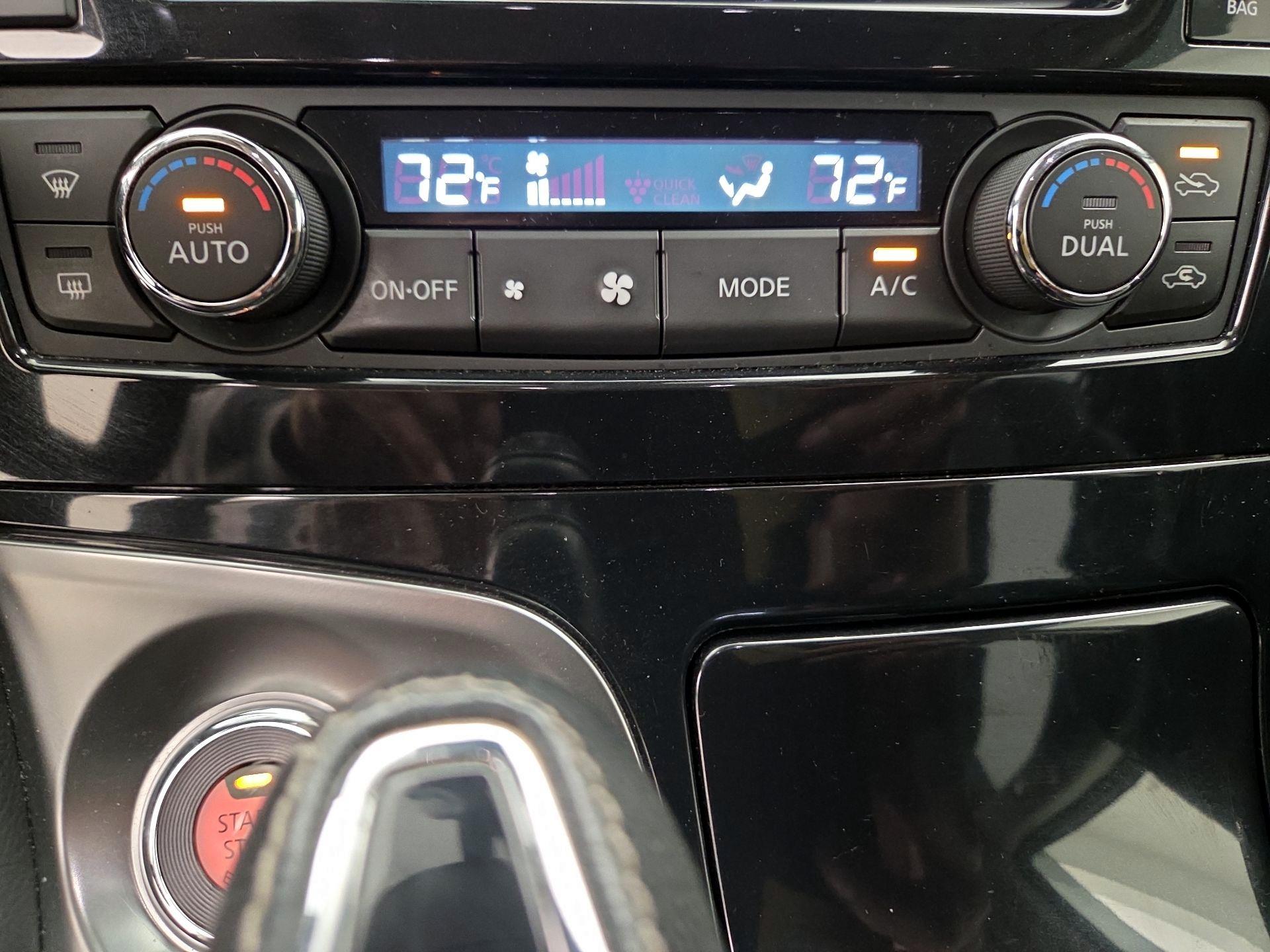 Thumbnail: 2020 Nissan Maxima - 16