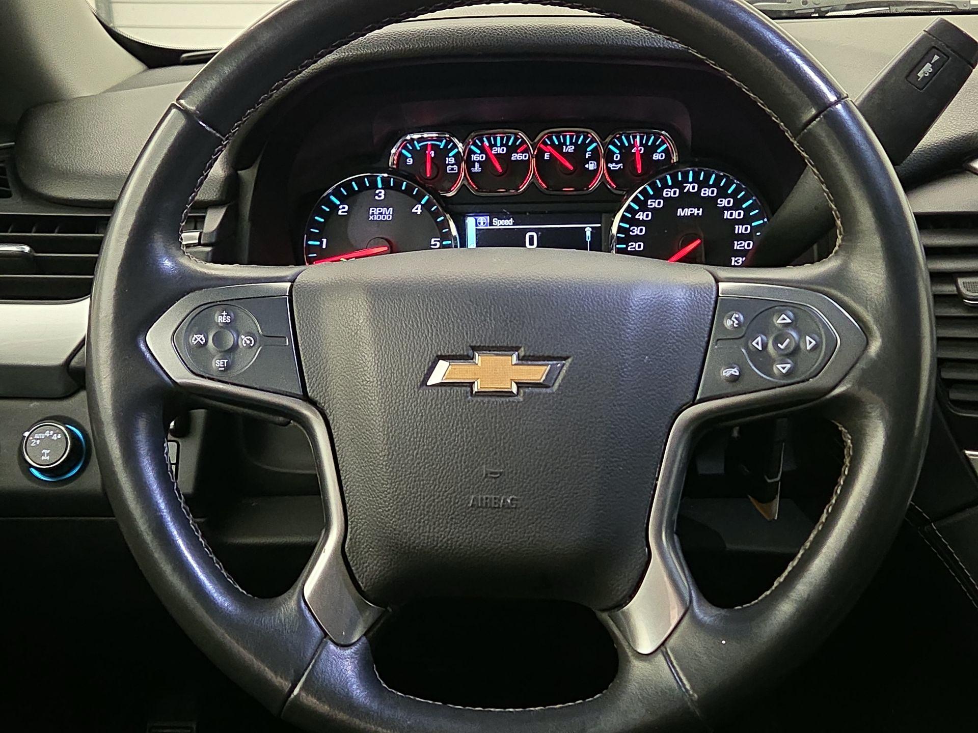 Thumbnail: 2017 Chevrolet Tahoe - 10