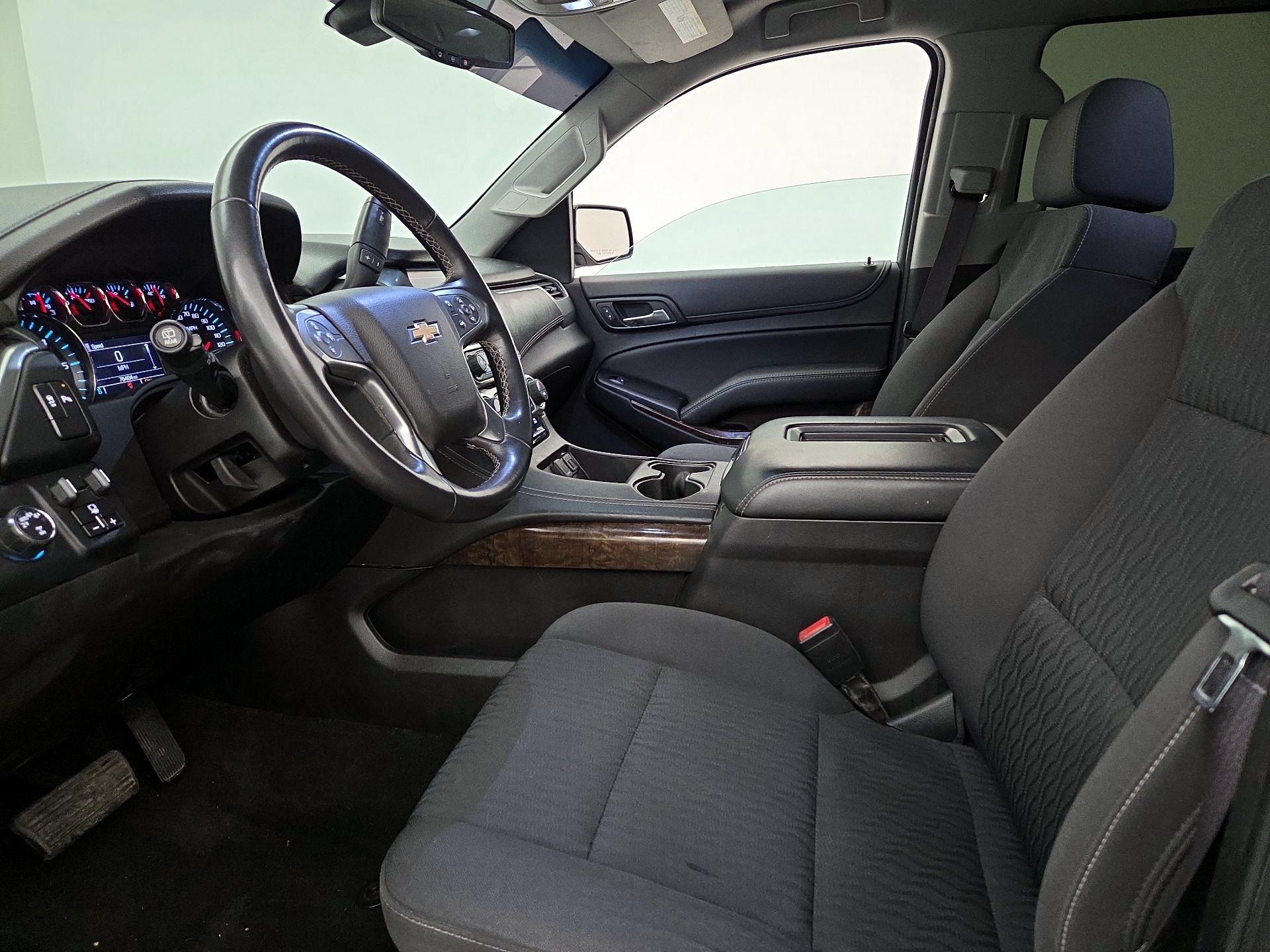 Thumbnail: 2017 Chevrolet Tahoe - 11