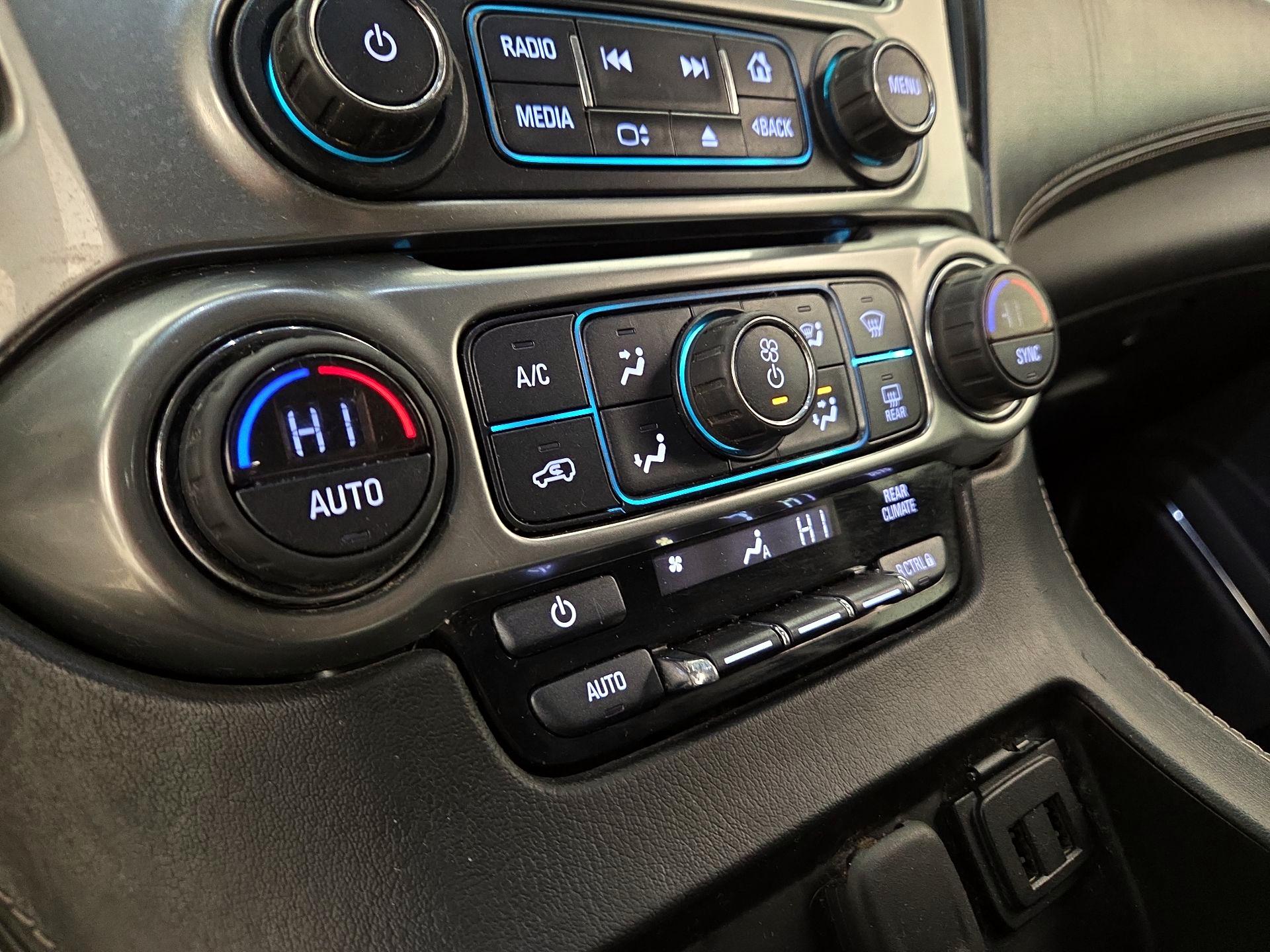 Thumbnail: 2017 Chevrolet Tahoe - 15