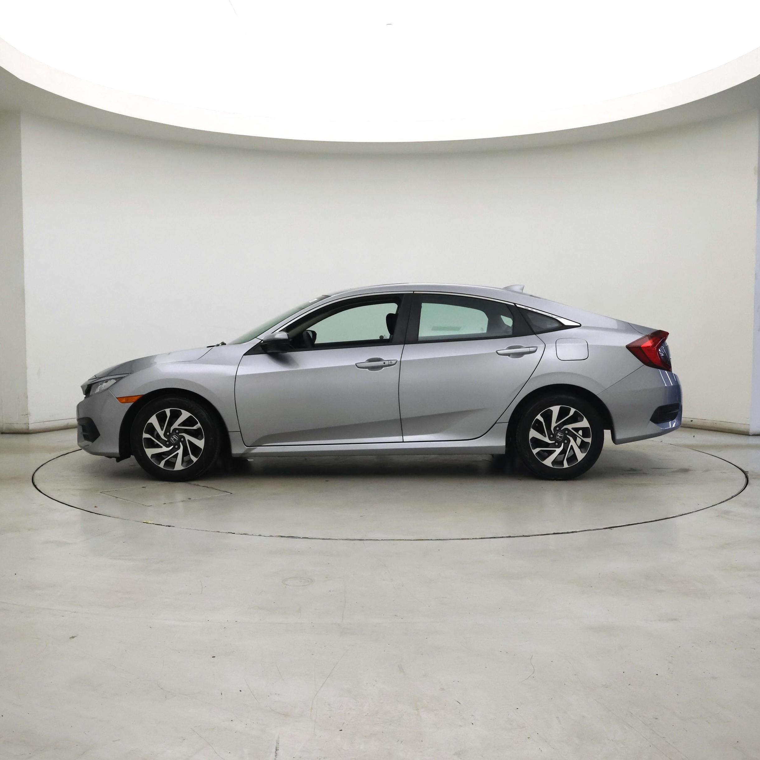 Thumbnail: 2018 Honda Civic - 3