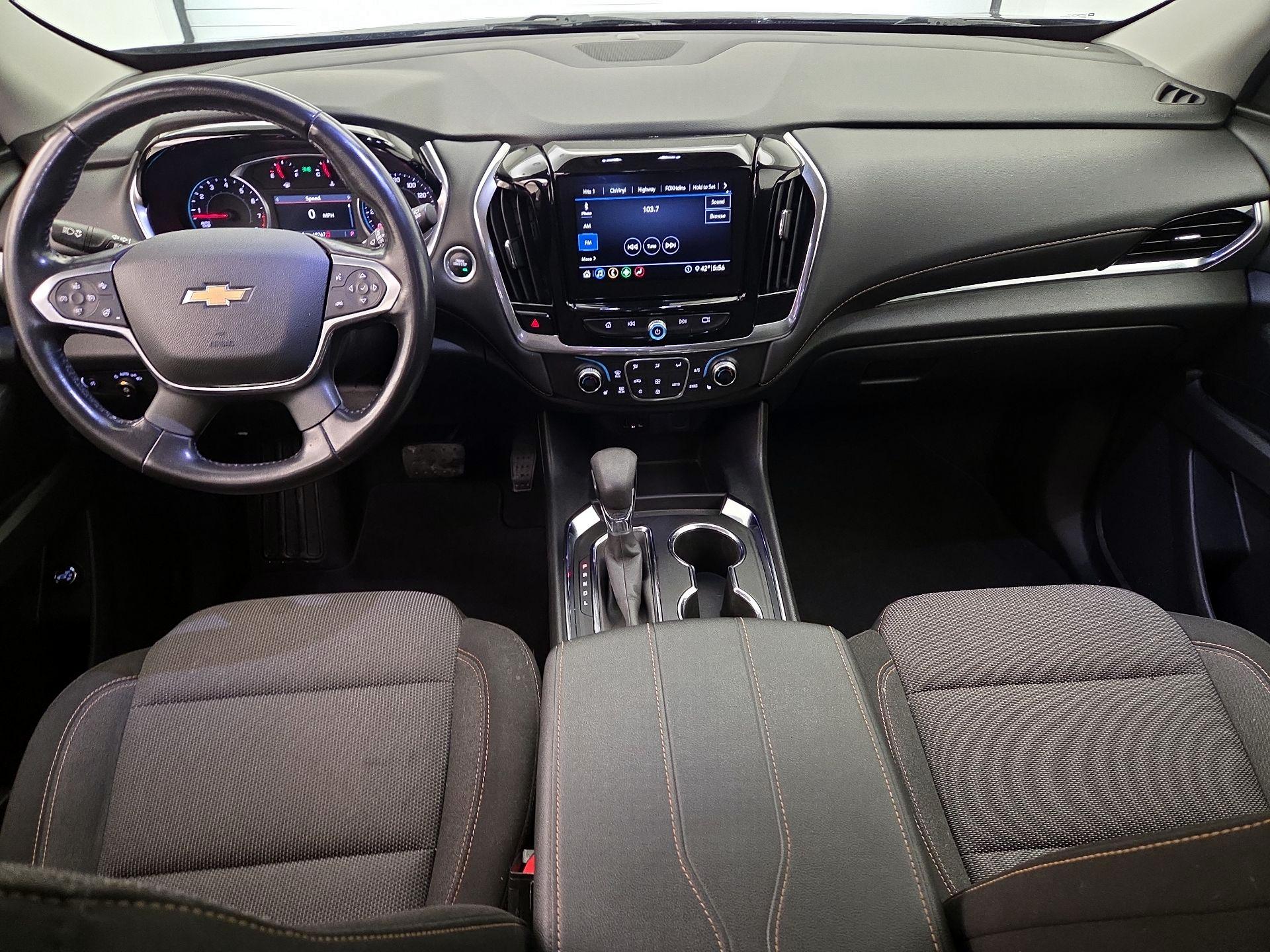 Thumbnail: 2021 Chevrolet Traverse - 9