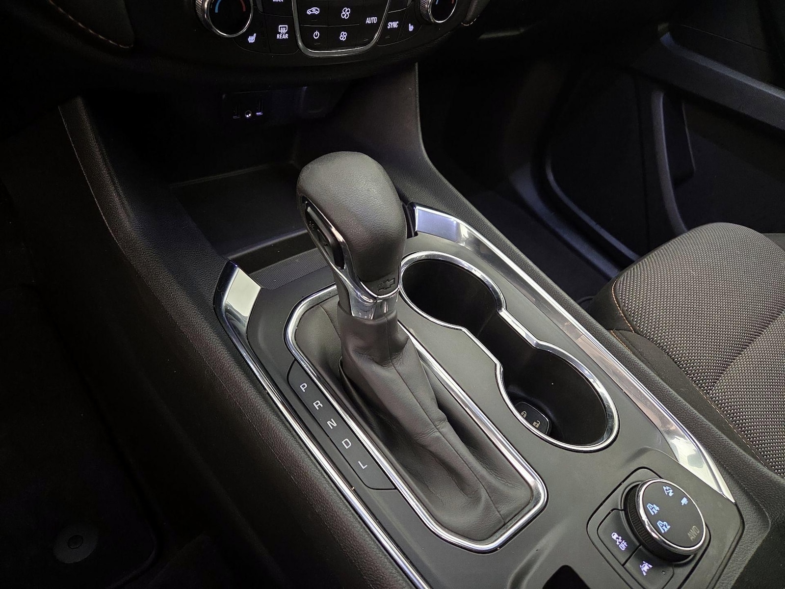 2021 Chevrolet Traverse 1LT - Photo 18
