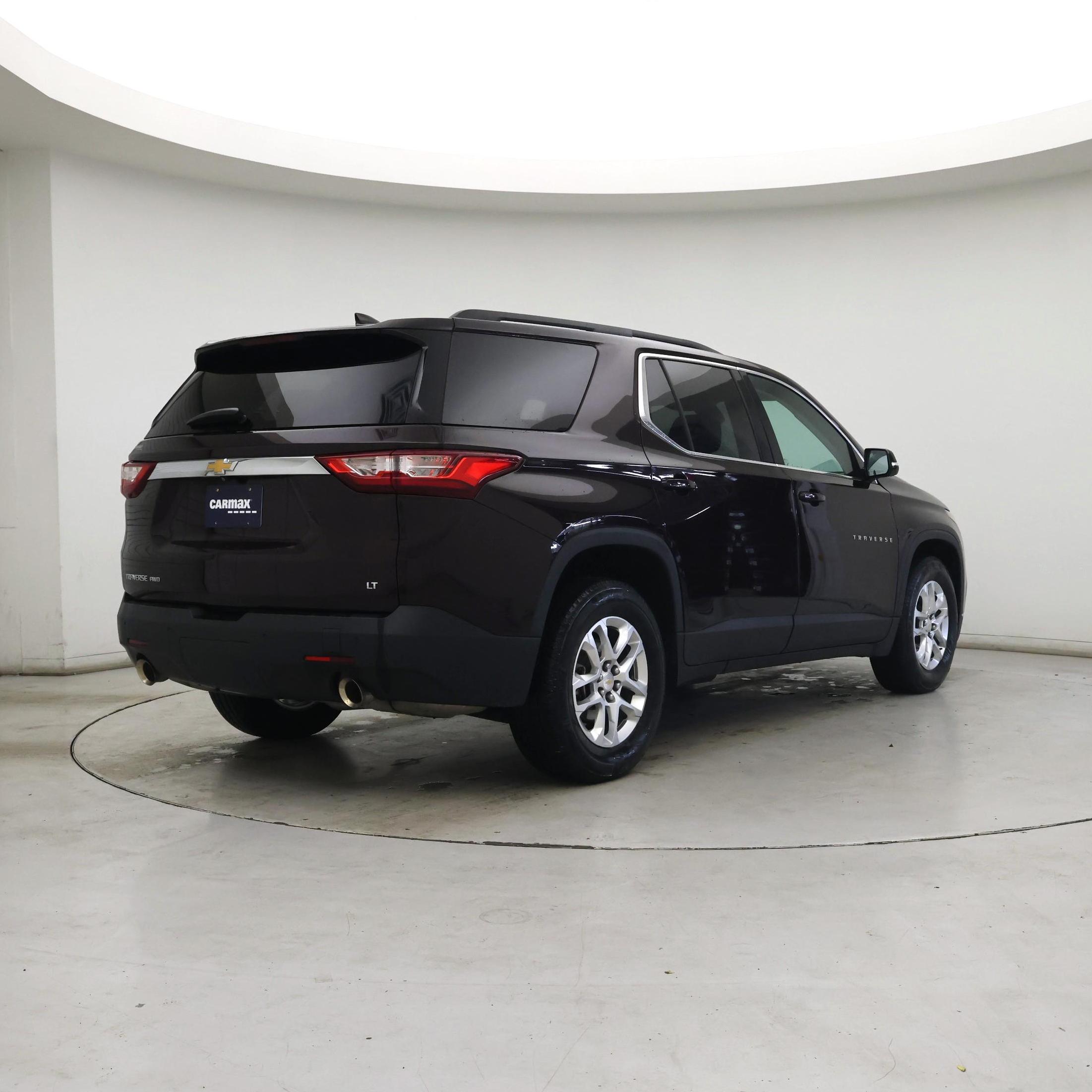 Thumbnail: 2021 Chevrolet Traverse - 8