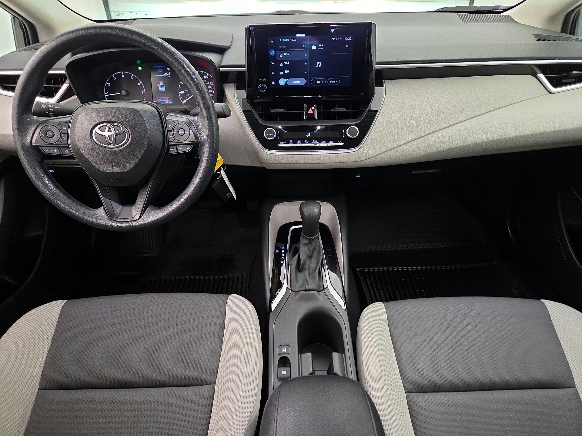 Thumbnail: 2024 Toyota Corolla - 9