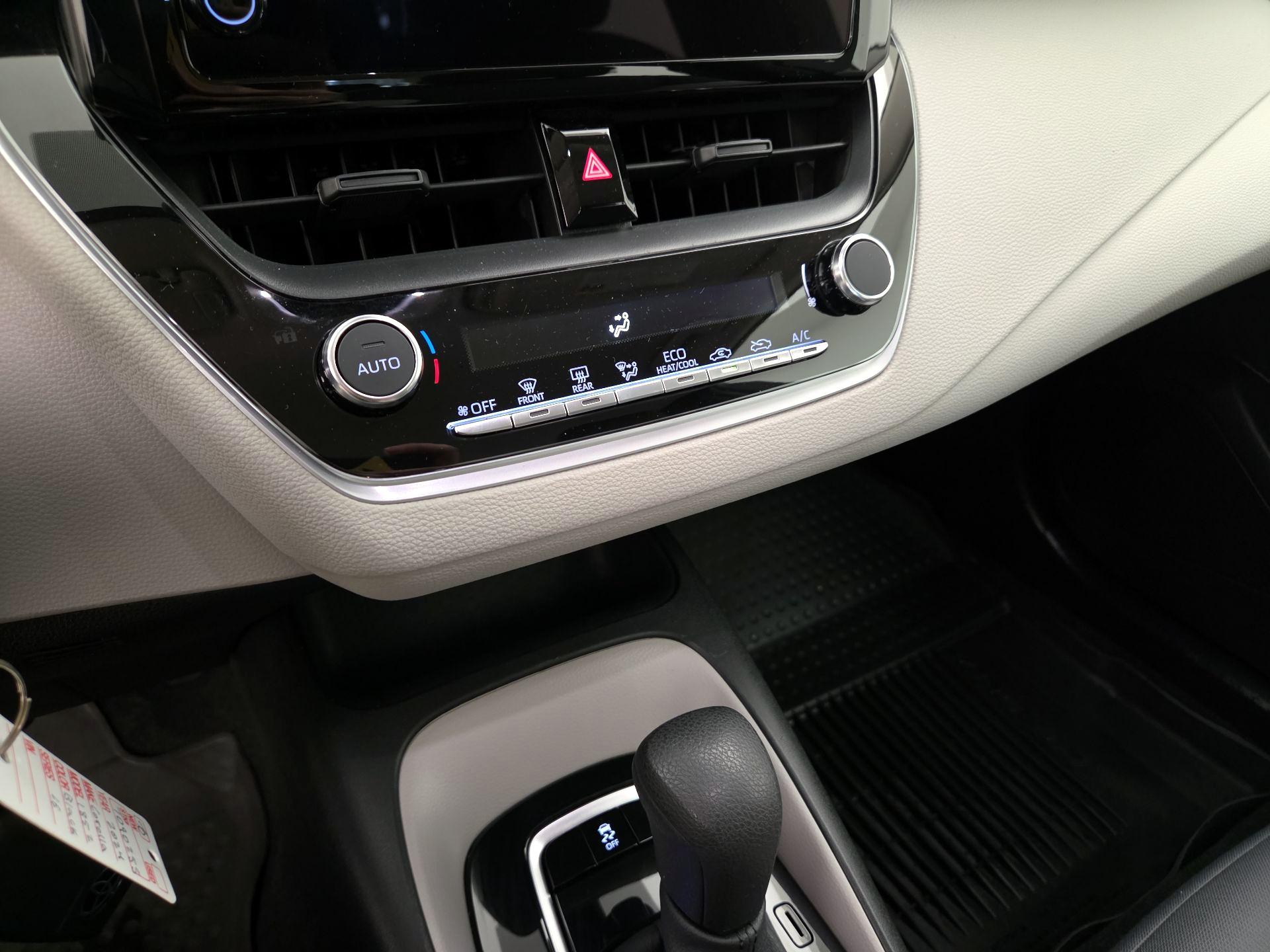 Thumbnail: 2024 Toyota Corolla - 16