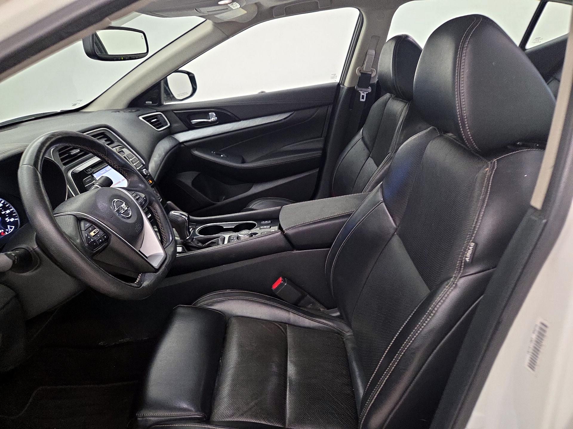 Thumbnail: 2017 Nissan Maxima - 11