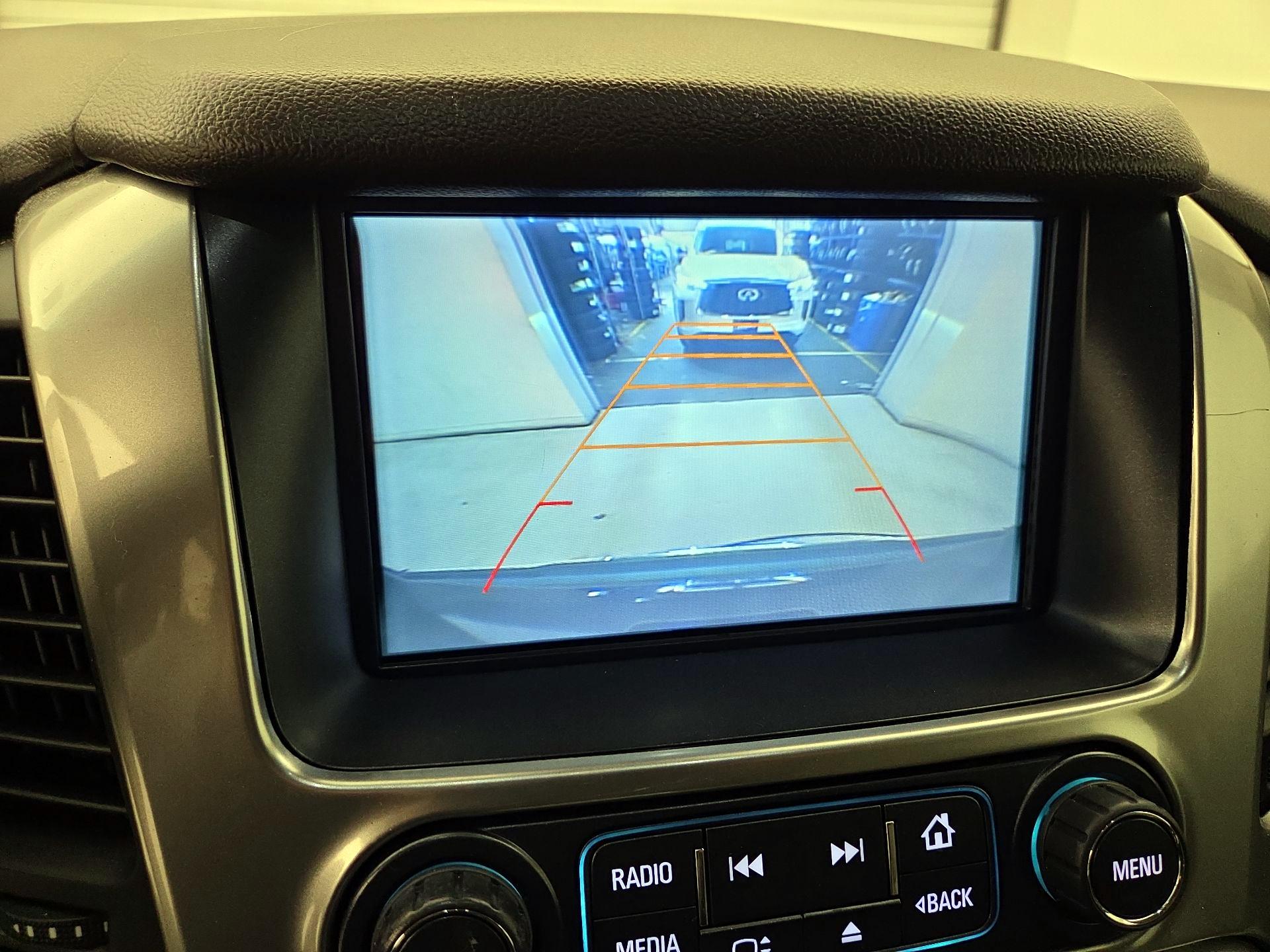 Thumbnail: 2017 Chevrolet Tahoe - 14