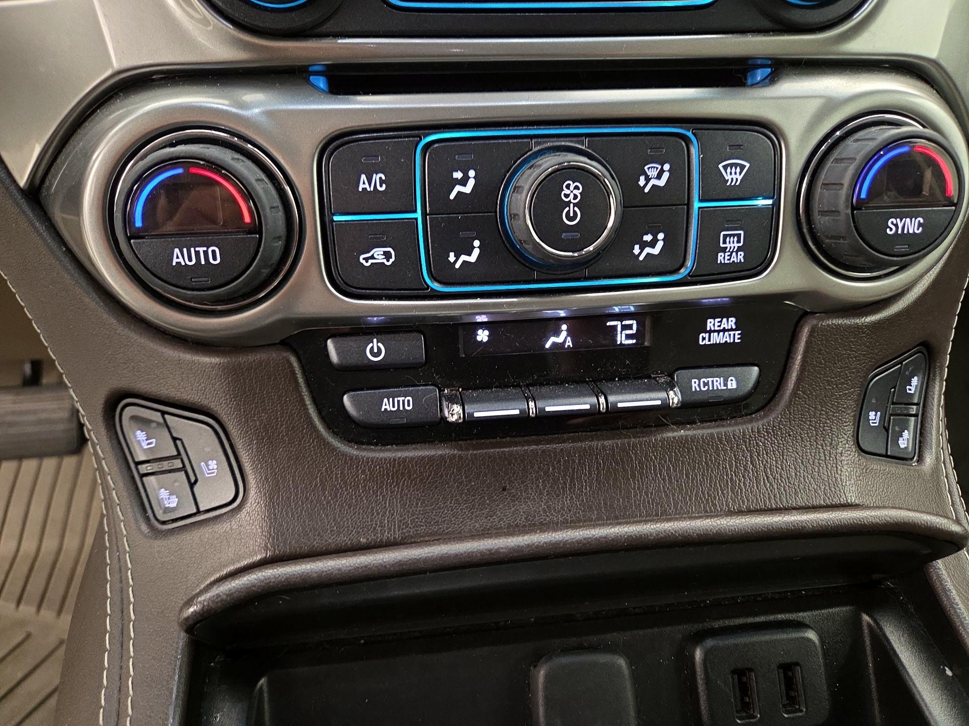 Thumbnail: 2017 Chevrolet Tahoe - 16