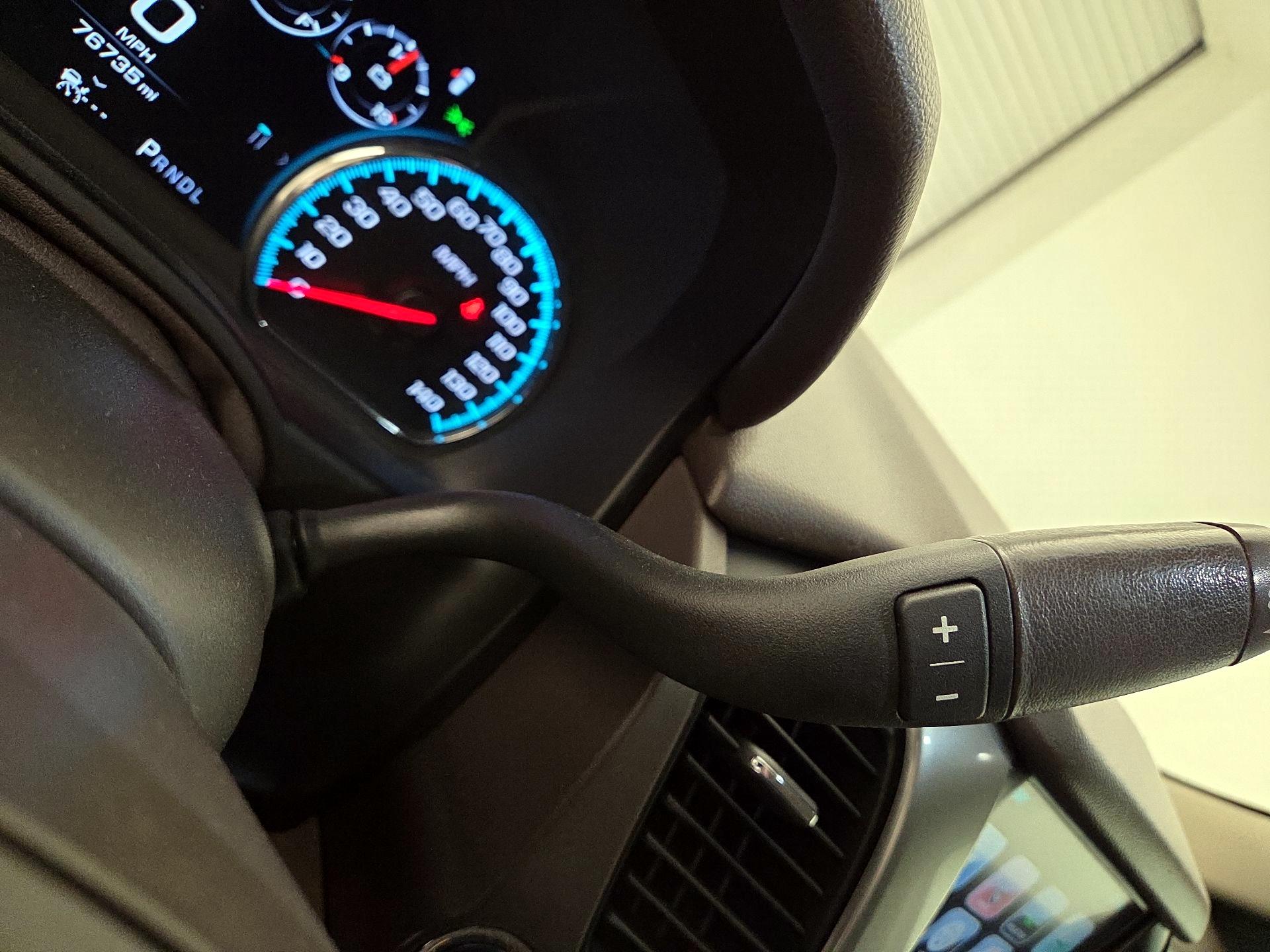 Thumbnail: 2017 Chevrolet Tahoe - 17