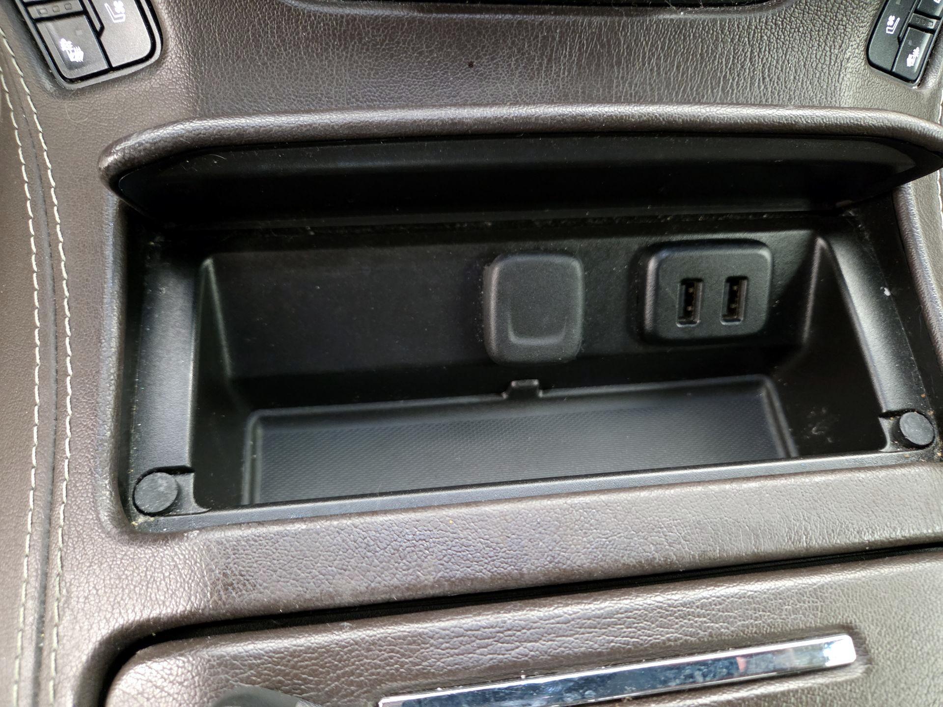 Thumbnail: 2017 Chevrolet Tahoe - 18