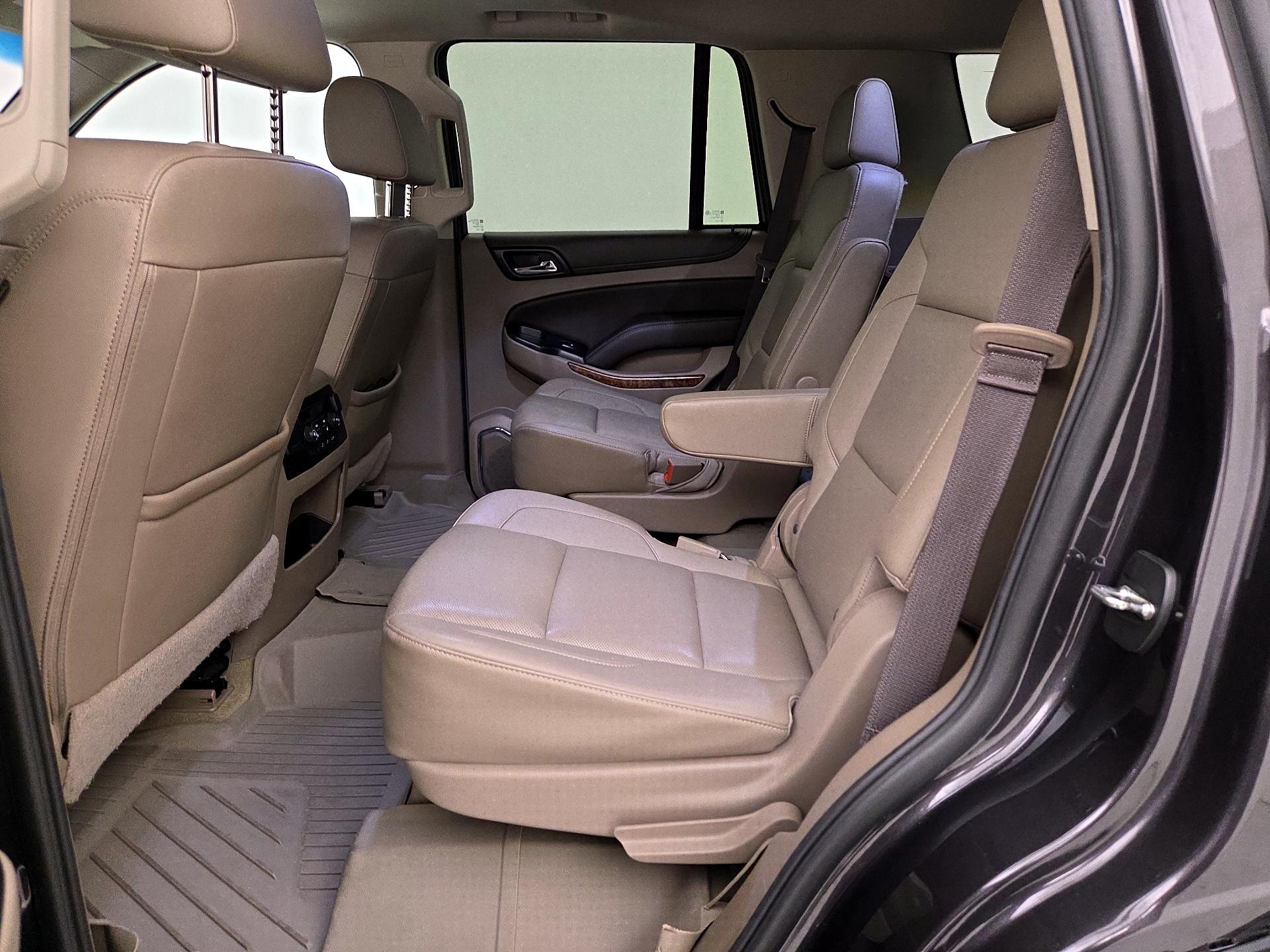 Thumbnail: 2017 Chevrolet Tahoe - 20