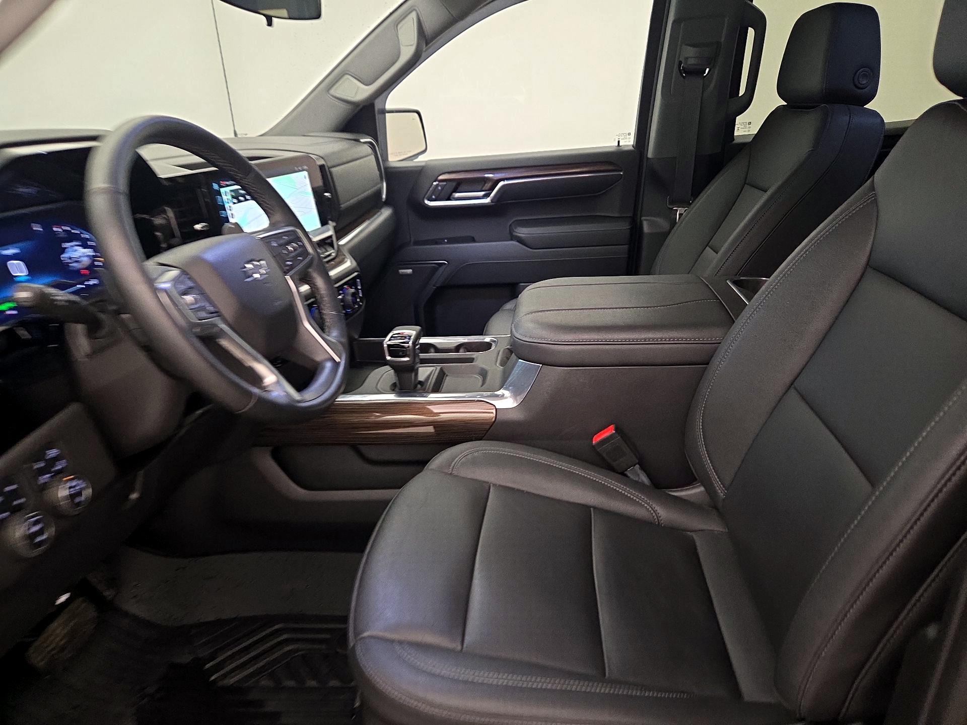 Thumbnail: 2024 Chevrolet Silverado 1500 - 11