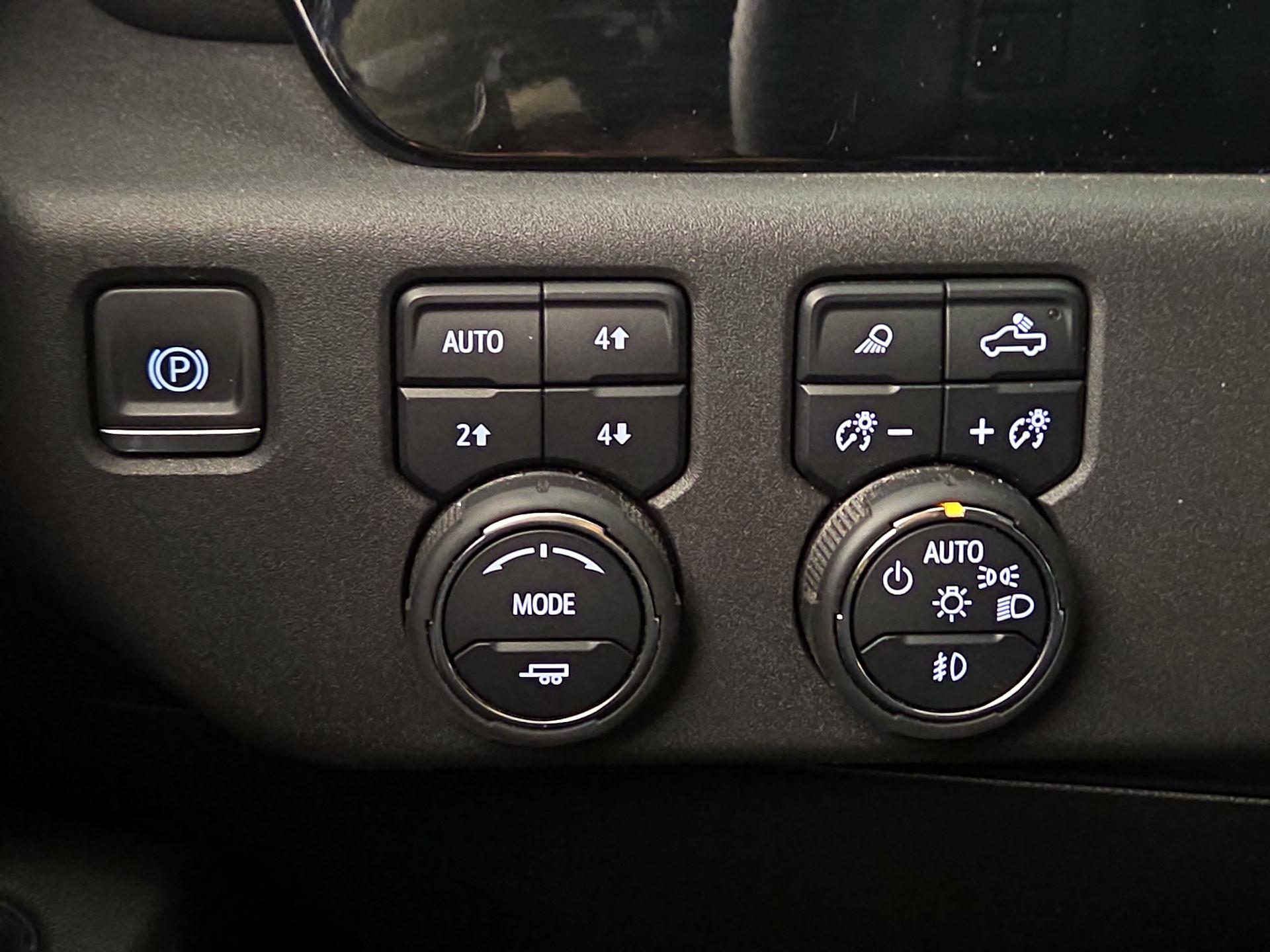 Thumbnail: 2024 Chevrolet Silverado 1500 - 13