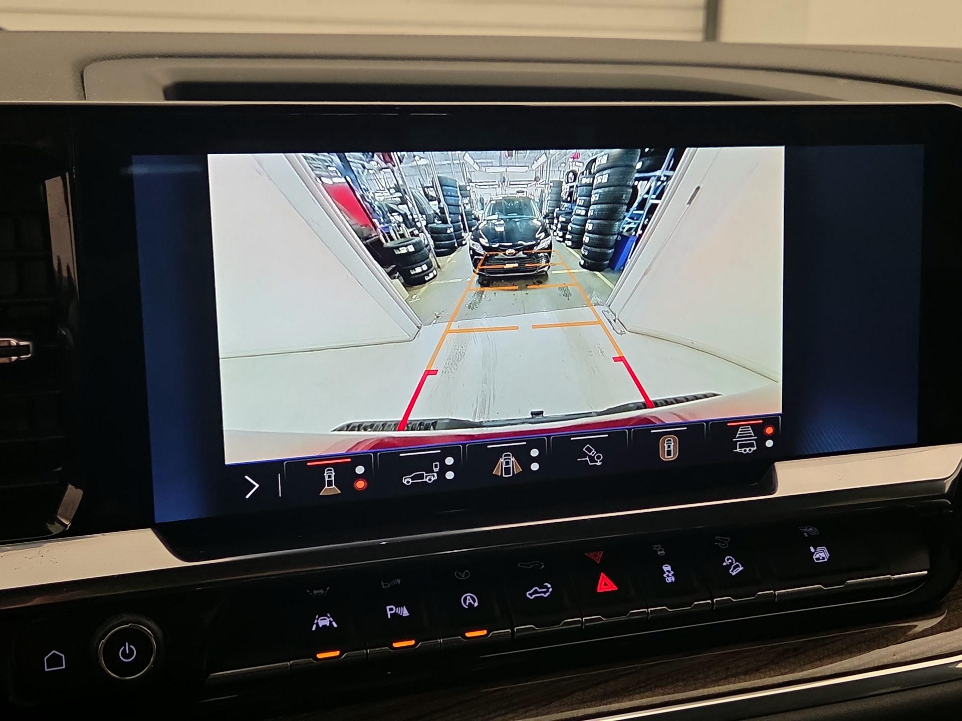 Thumbnail: 2024 Chevrolet Silverado 1500 - 15