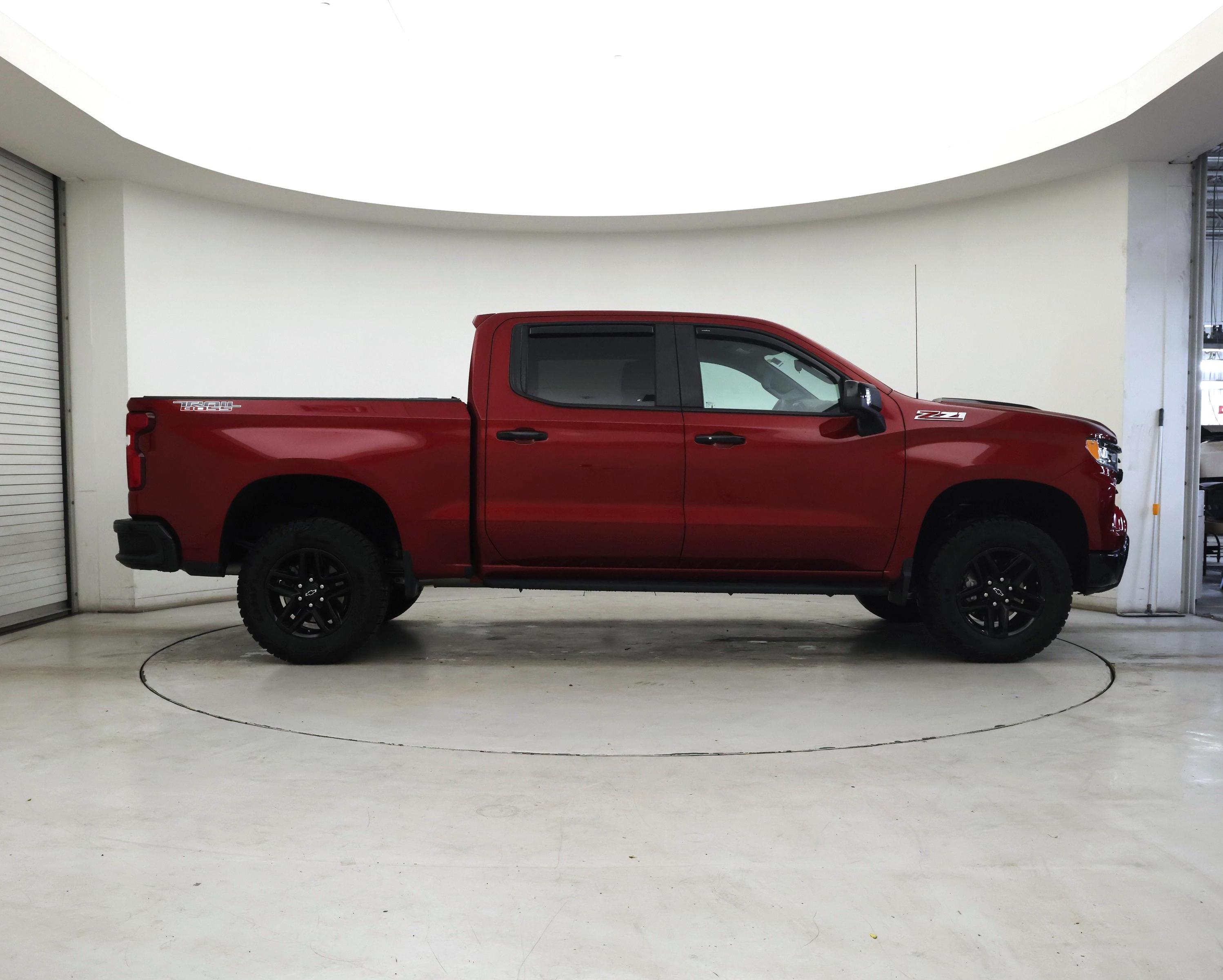 Thumbnail: 2024 Chevrolet Silverado 1500 - 7