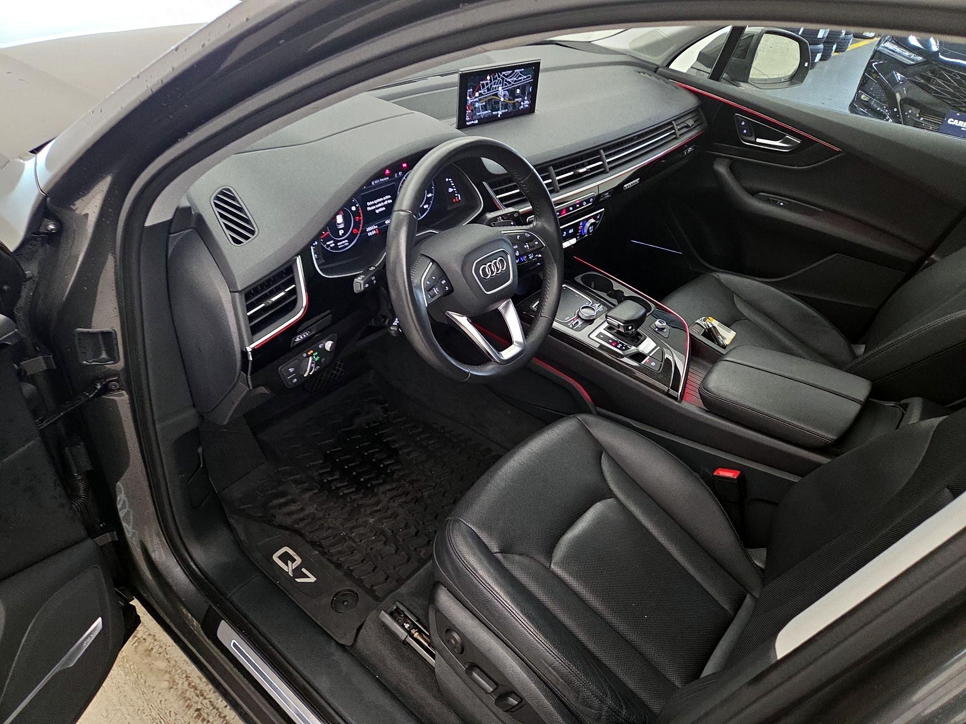 Thumbnail: 2019 Audi Q7 - 11