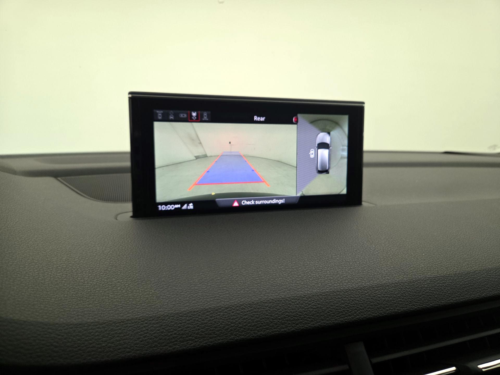 Thumbnail: 2019 Audi Q7 - 15