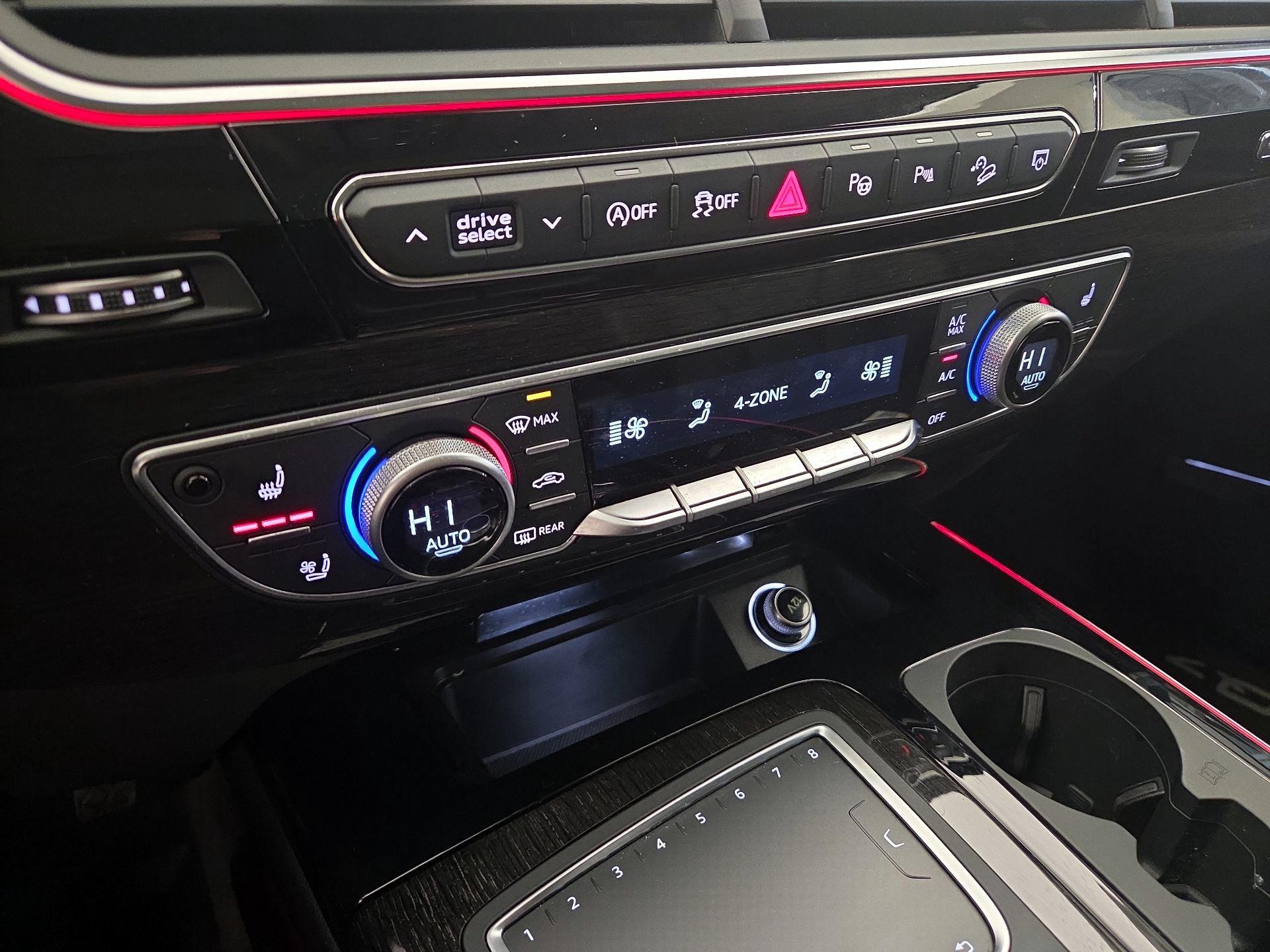 Thumbnail: 2019 Audi Q7 - 17