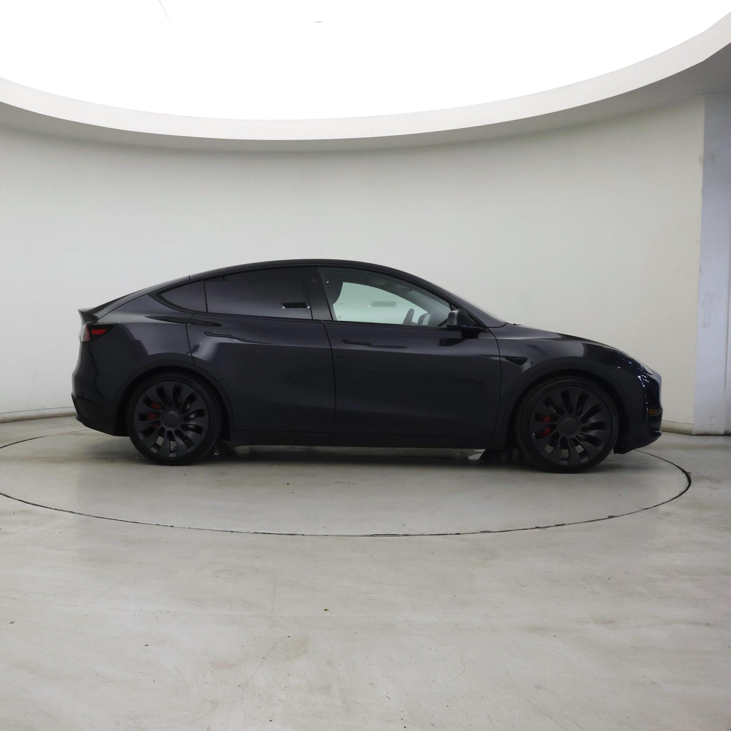 Thumbnail: 2024 Tesla Model Y - 7