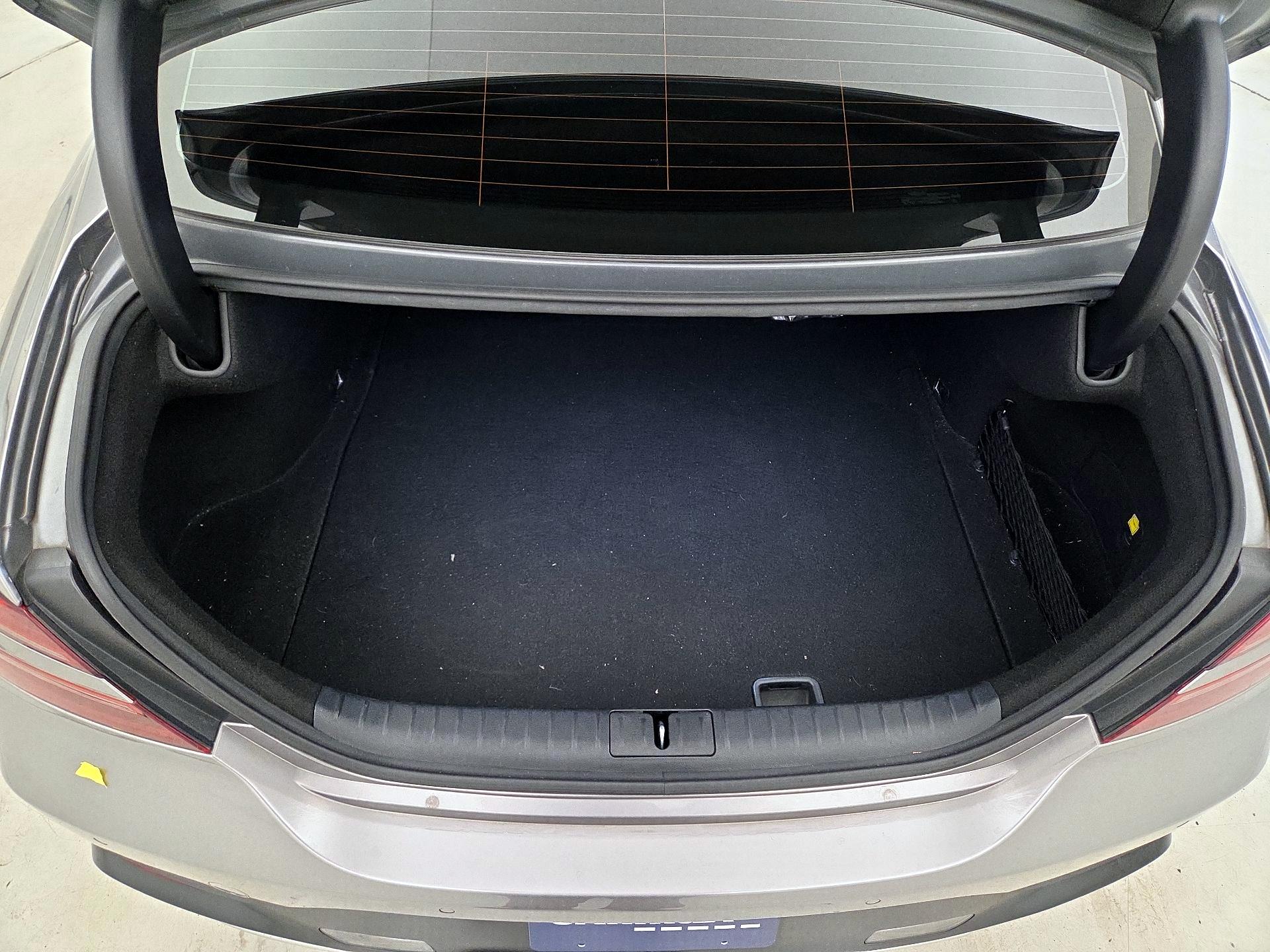 Thumbnail: 2022 Genesis G70 - 20