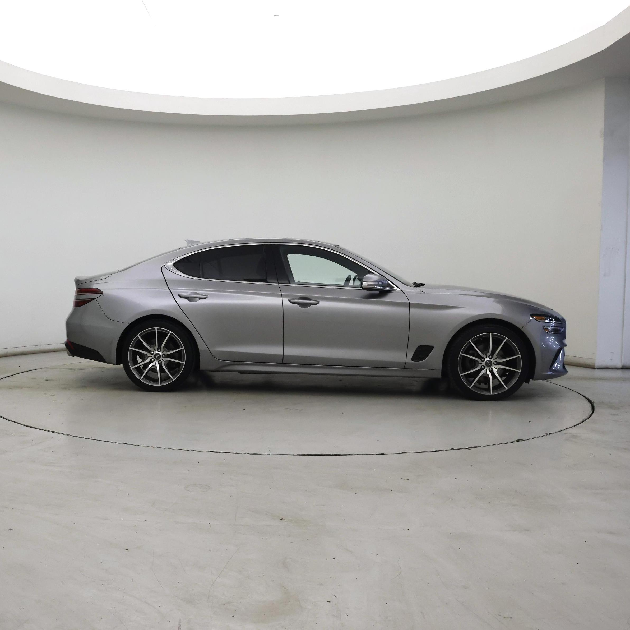 Thumbnail: 2022 Genesis G70 - 7