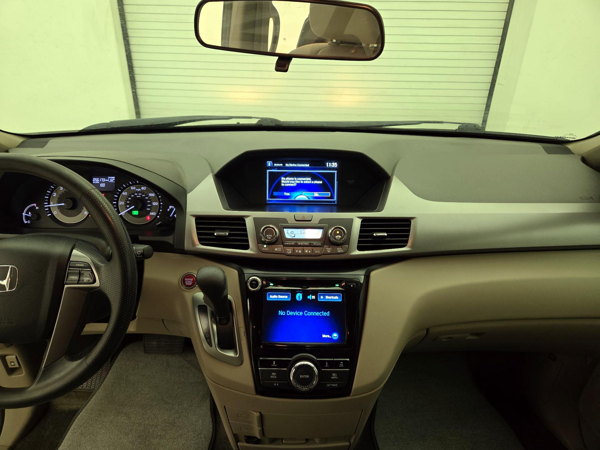 Thumbnail: 2015 Honda Odyssey - 9