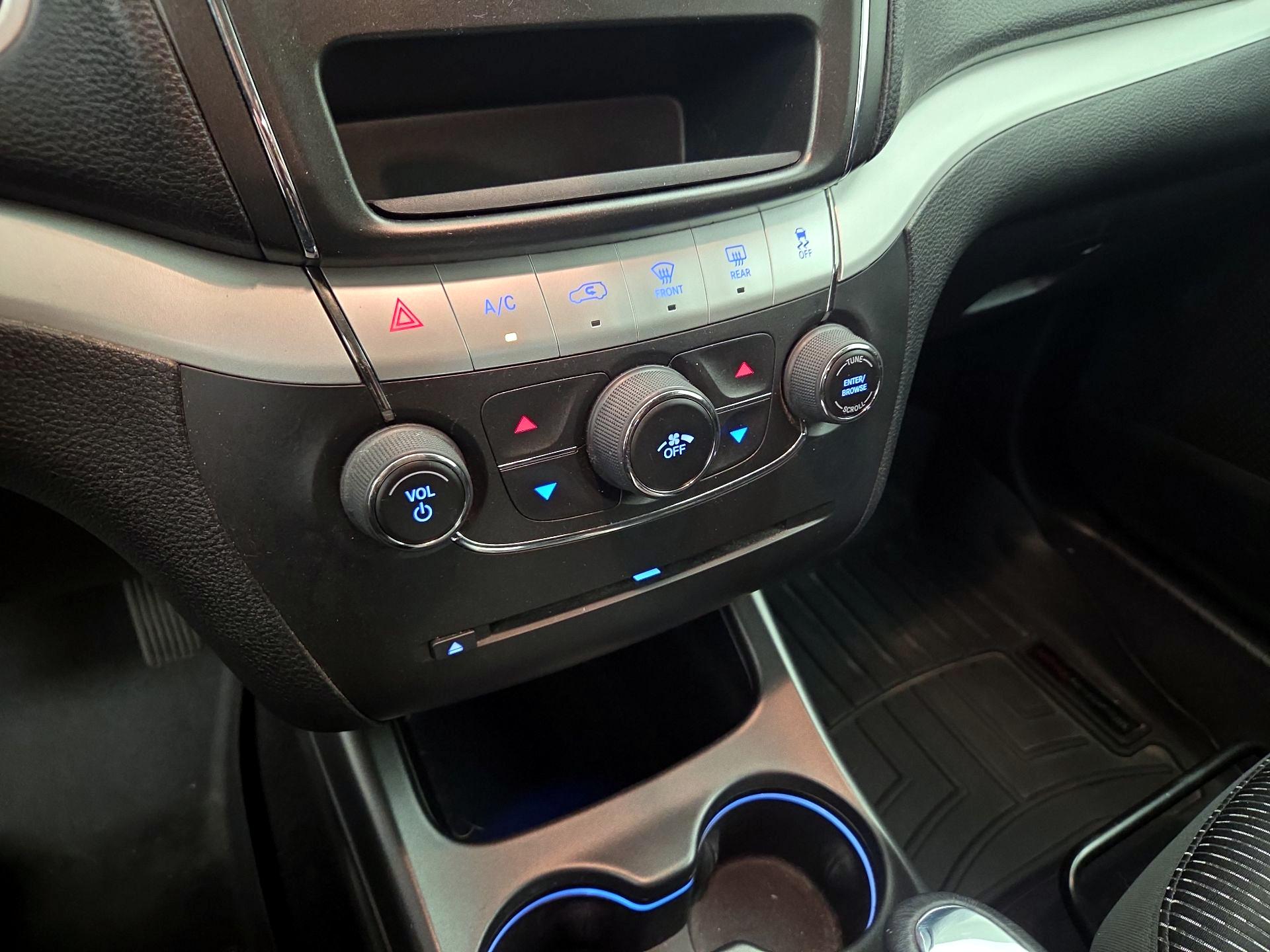 Thumbnail: 2018 Dodge Journey - 15