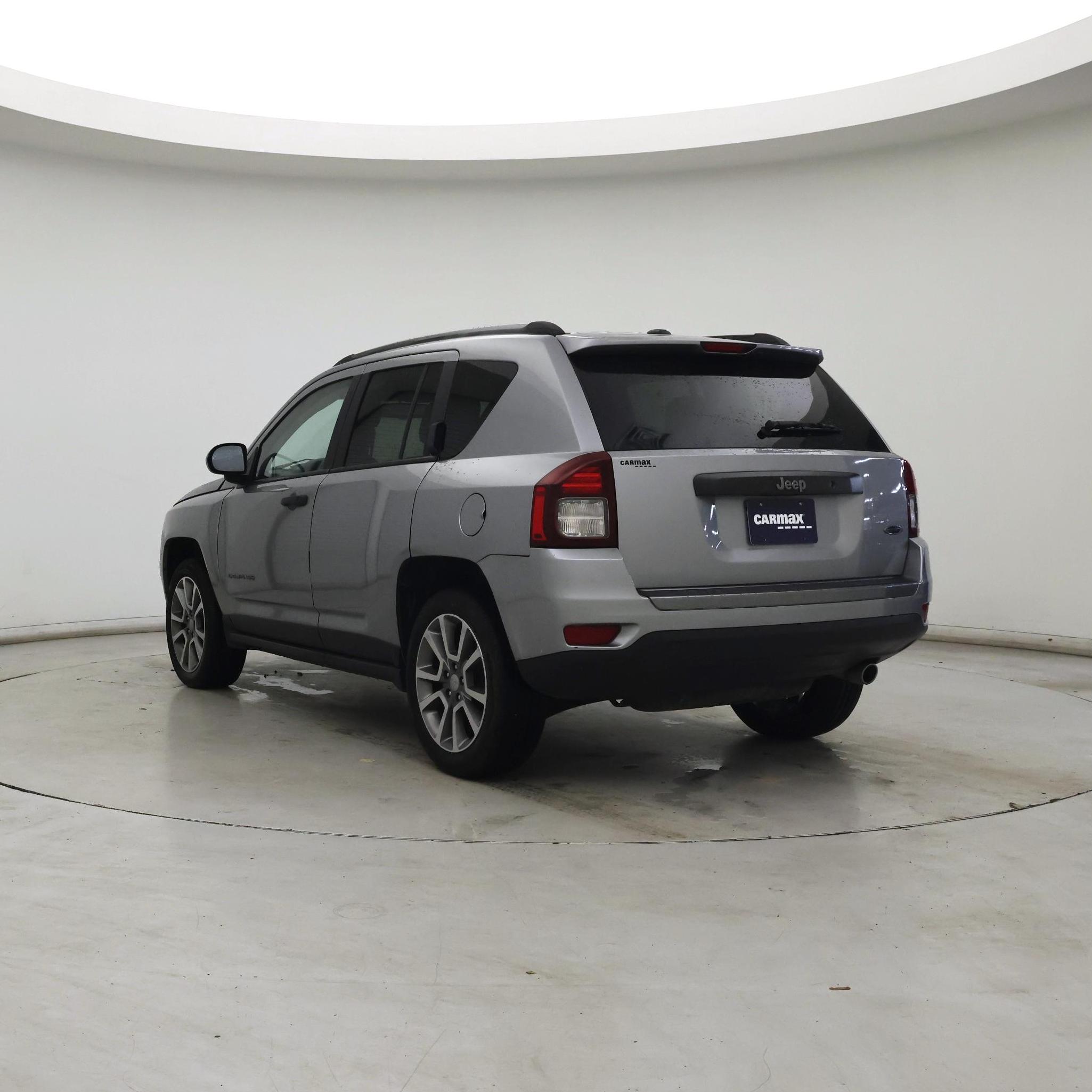 Thumbnail: 2017 Jeep Compass - 2