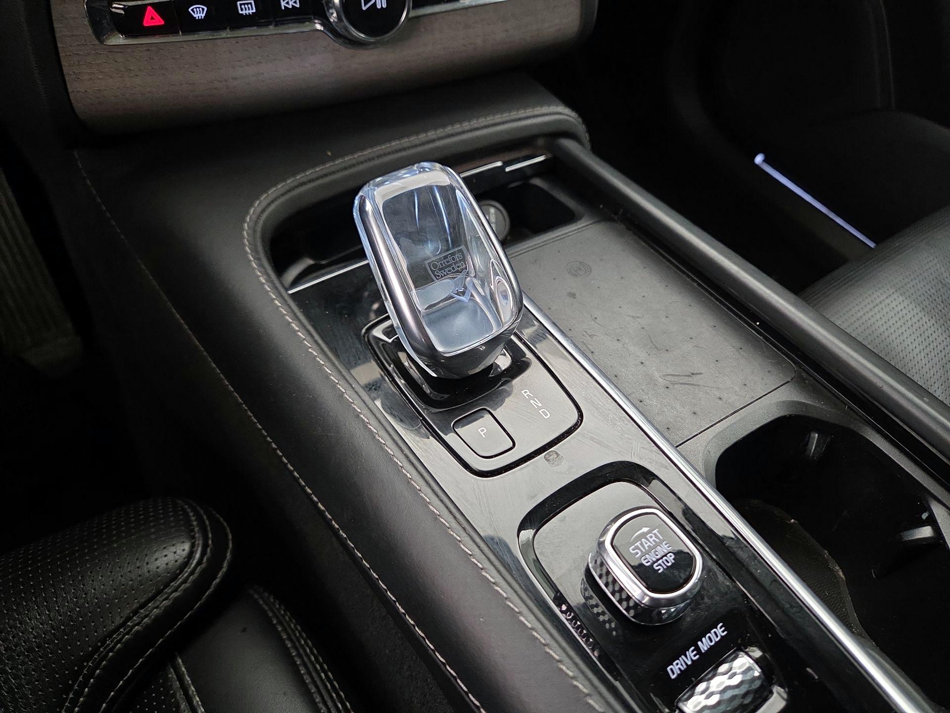 Thumbnail: 2021 Volvo XC90 - 17