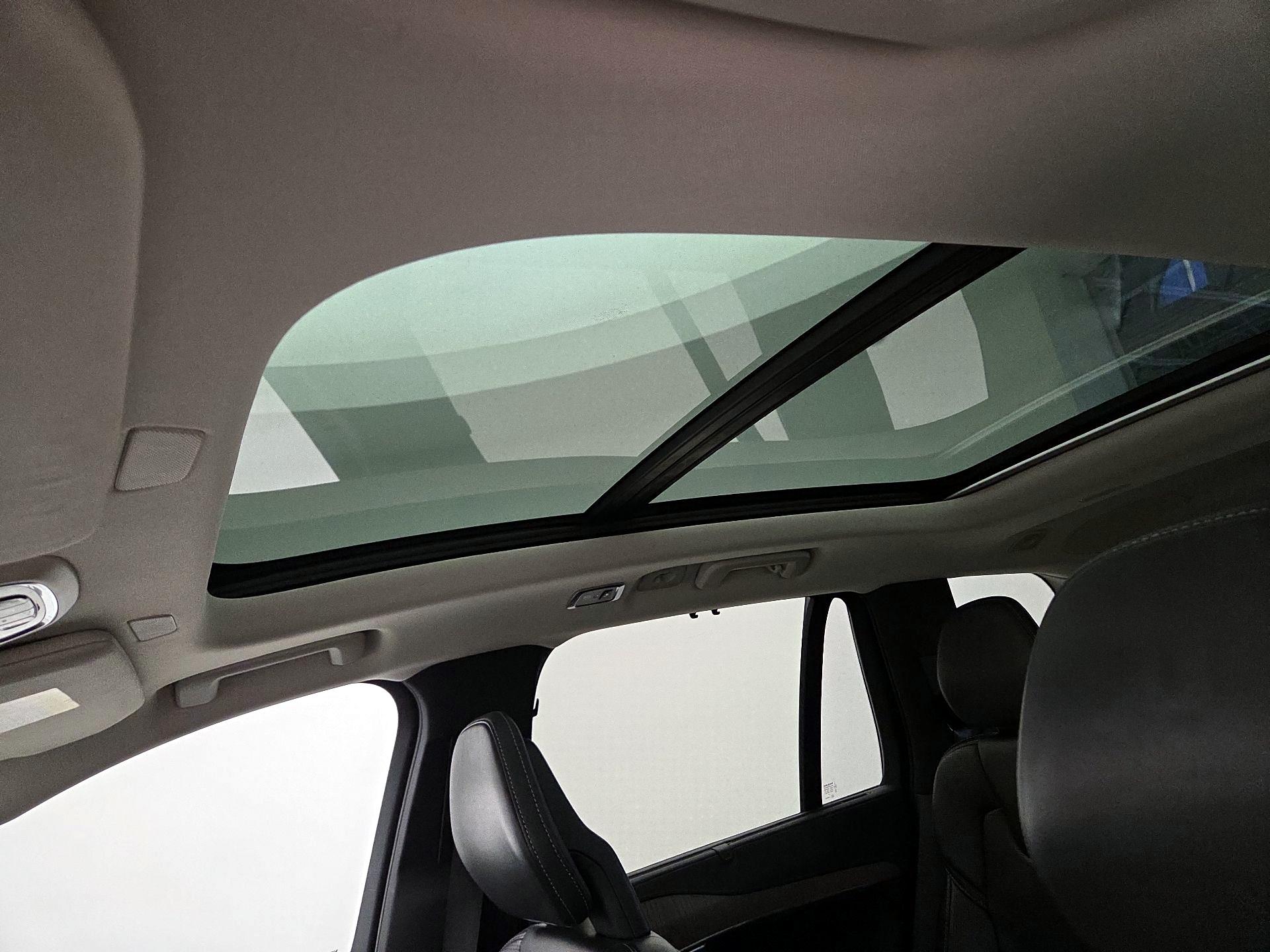 Thumbnail: 2021 Volvo XC90 - 18