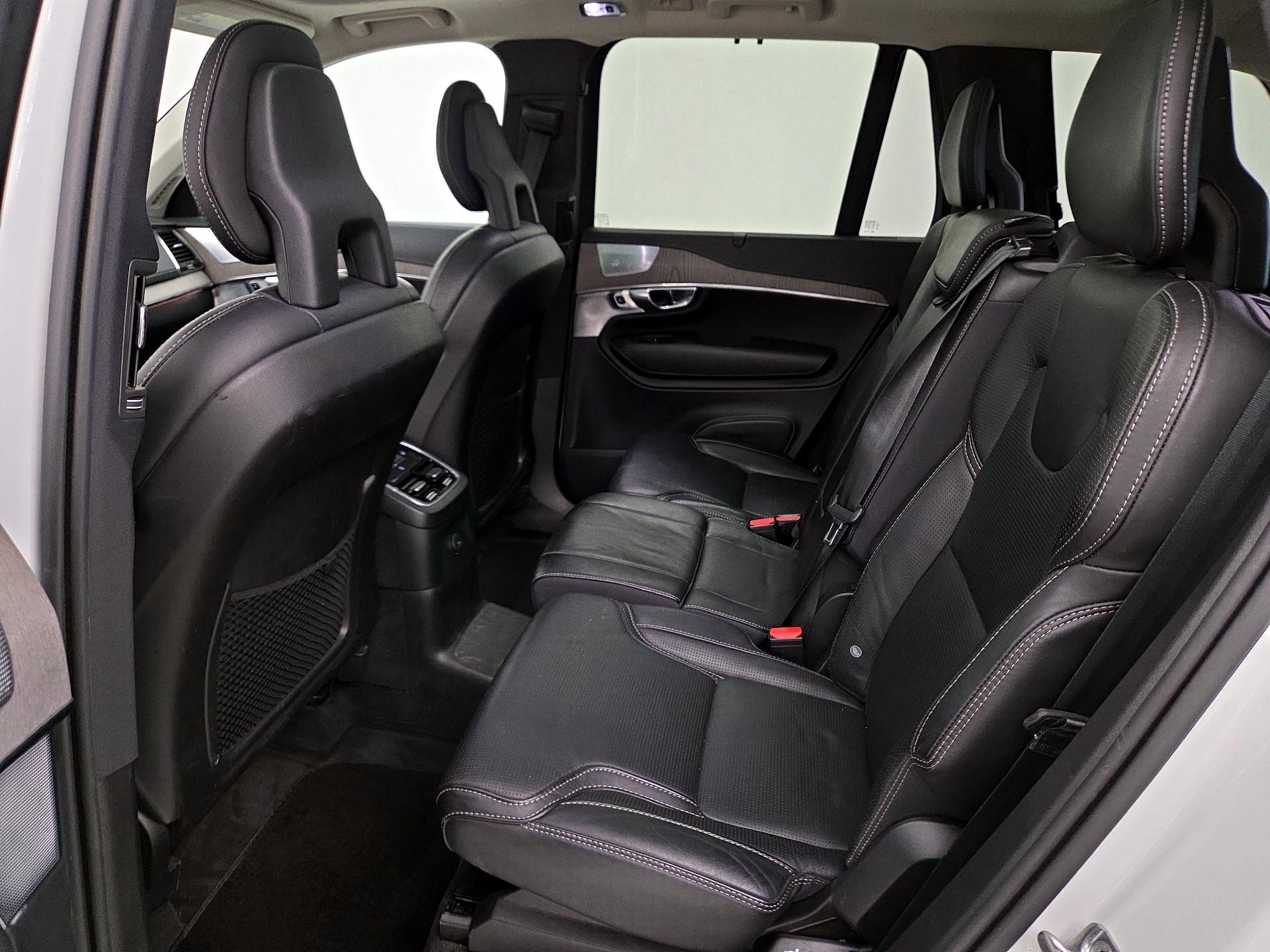 Thumbnail: 2021 Volvo XC90 - 19