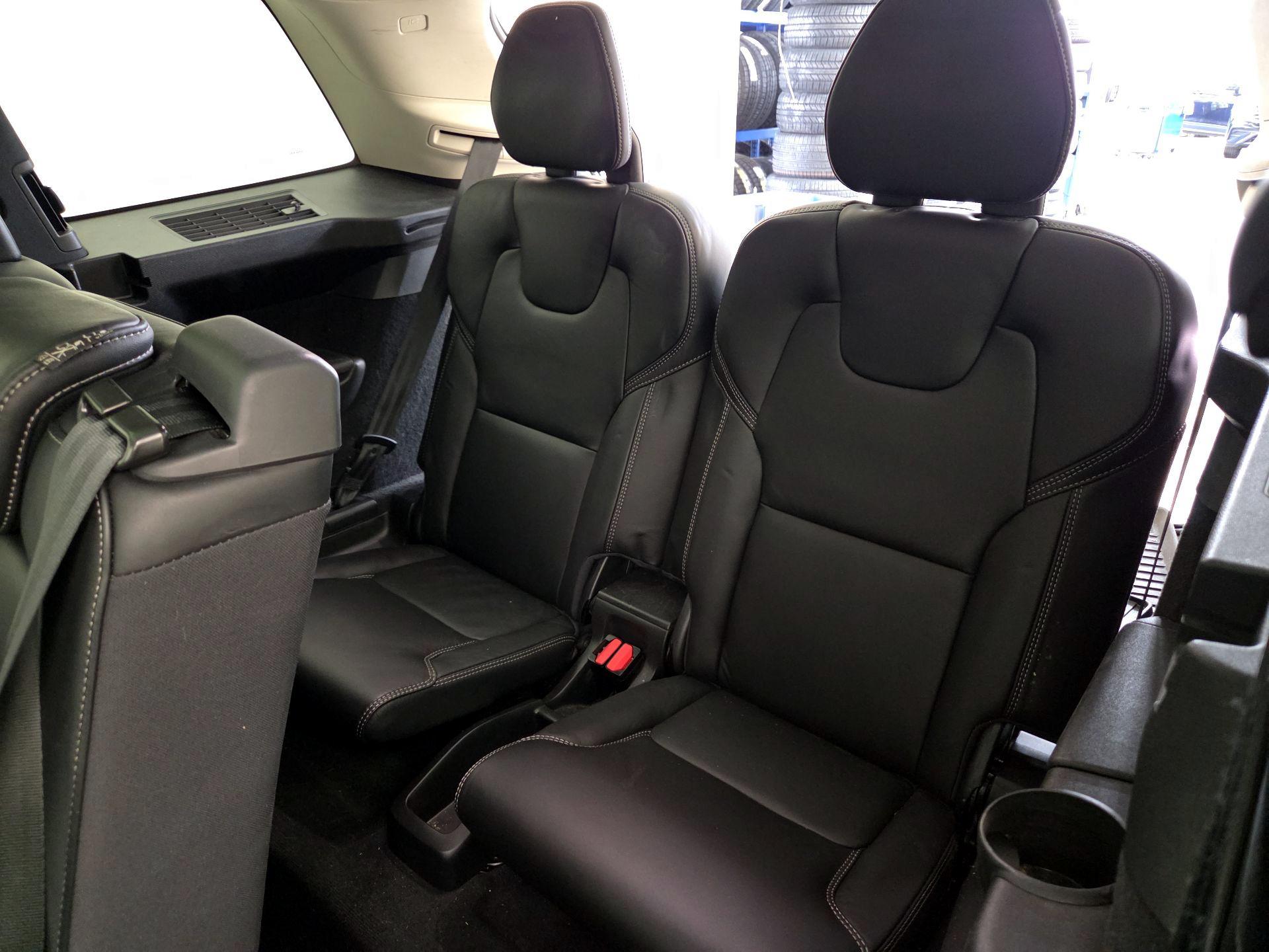 Thumbnail: 2021 Volvo XC90 - 20