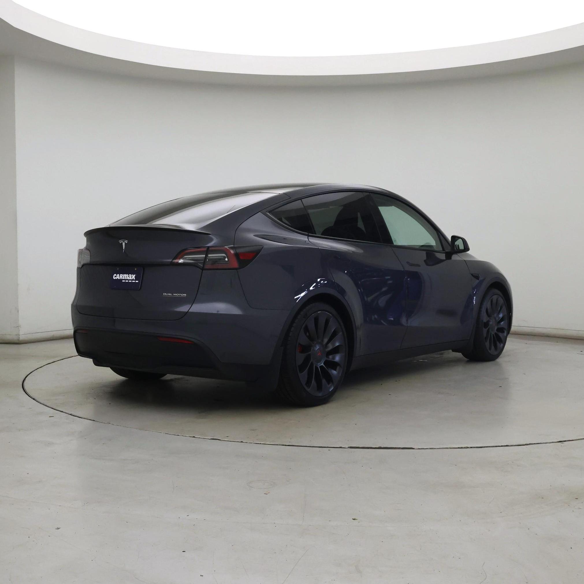 Thumbnail: 2023 Tesla Model Y - 8