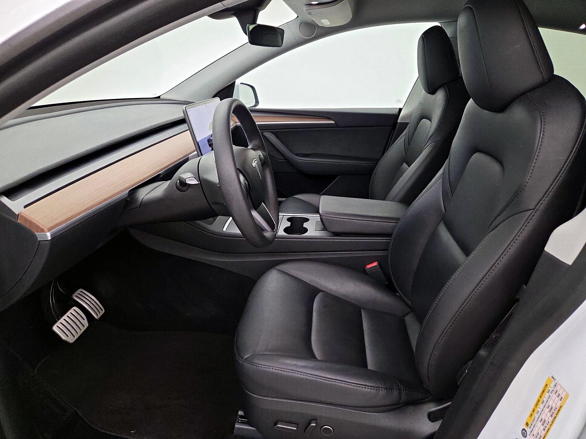 Thumbnail: 2024 Tesla Model Y - 11