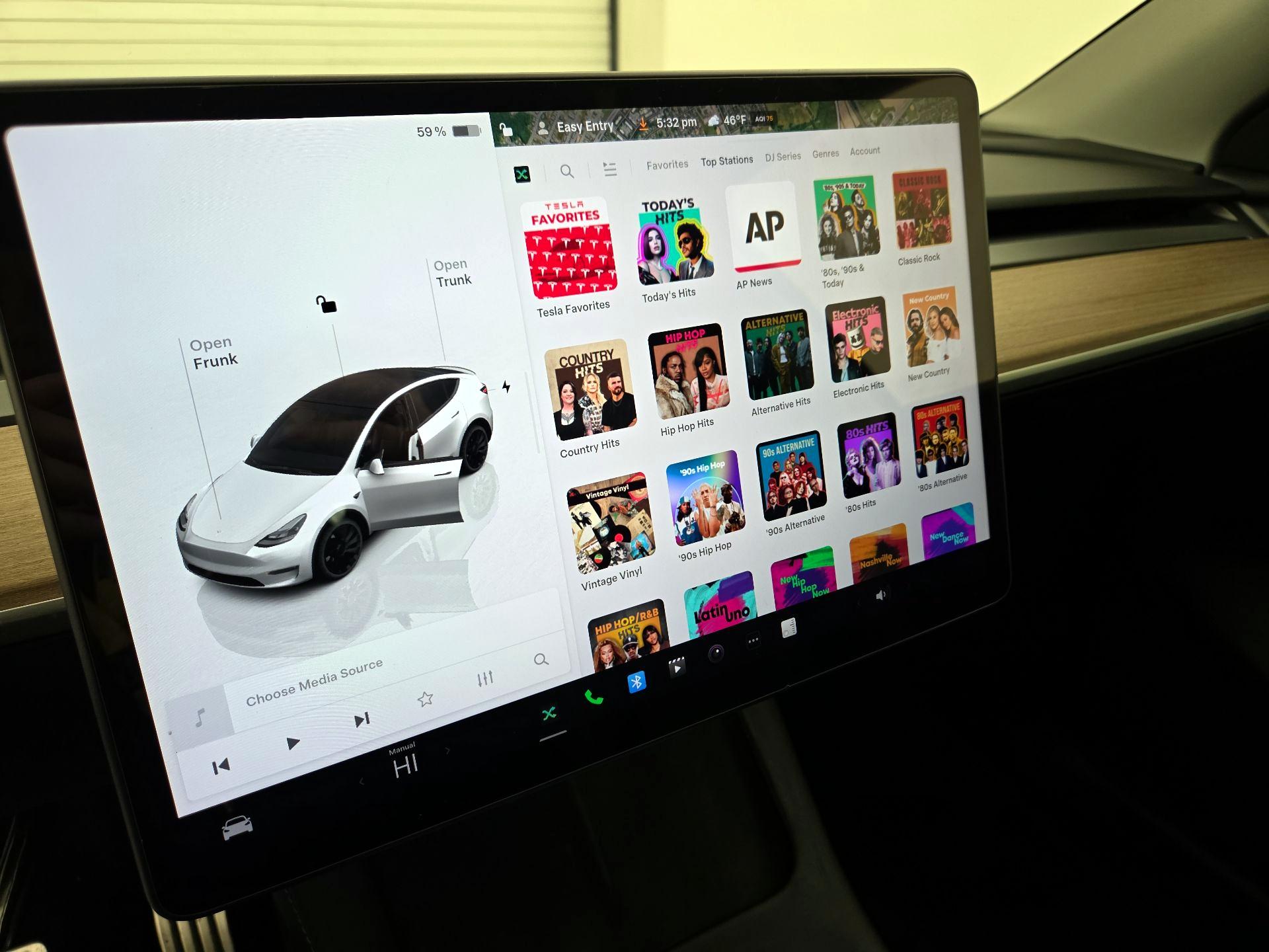 Thumbnail: 2024 Tesla Model Y - 15