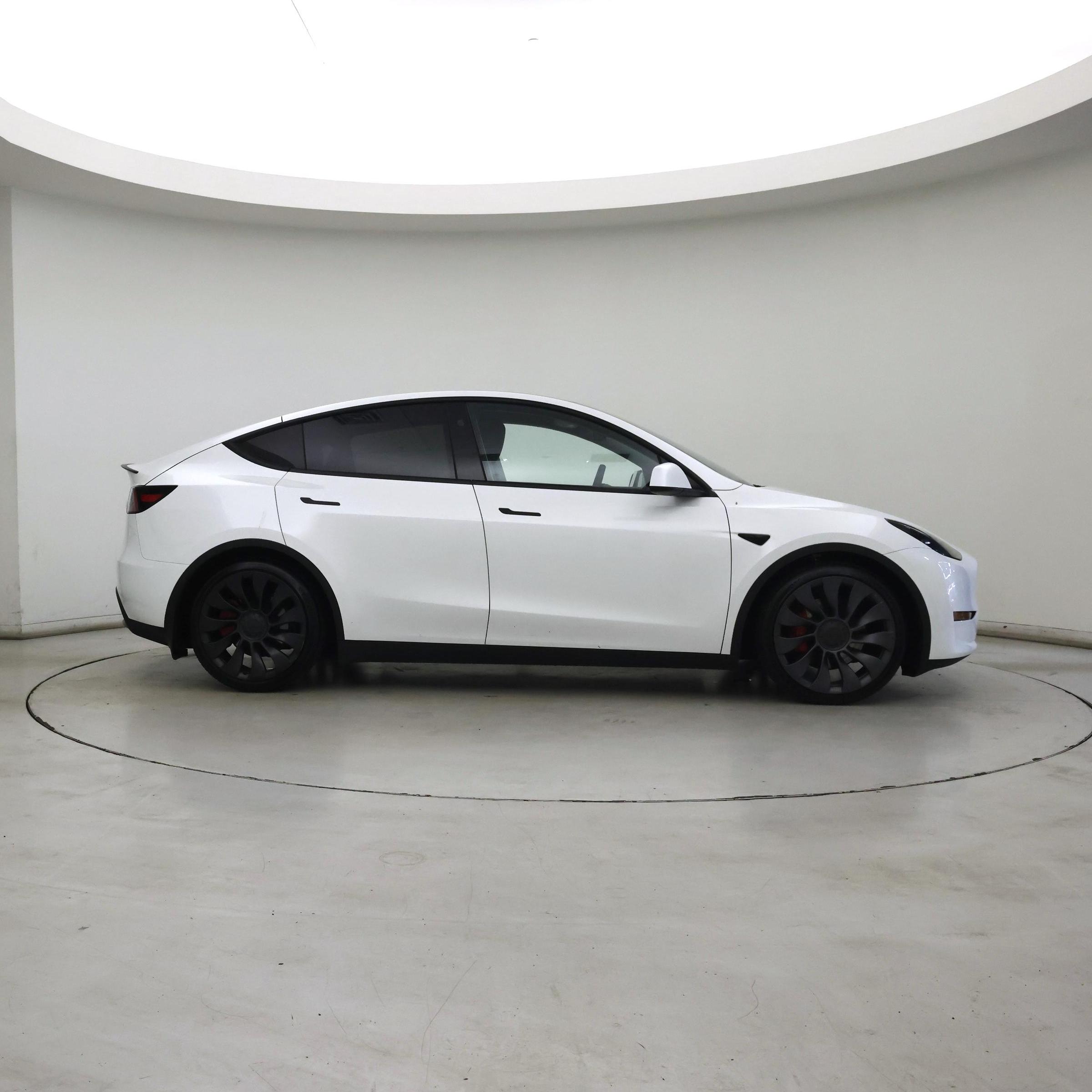 Thumbnail: 2024 Tesla Model Y - 7