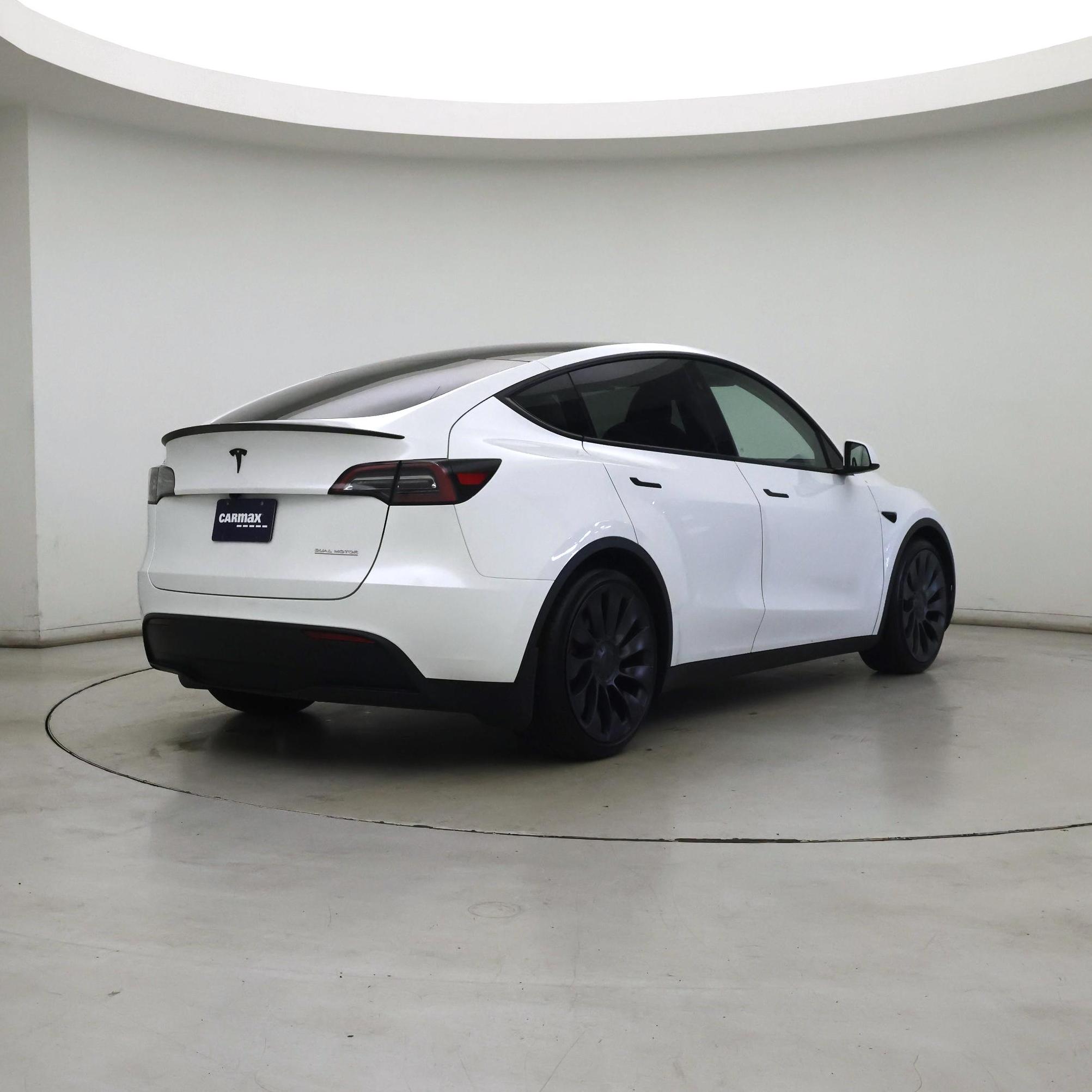 Thumbnail: 2024 Tesla Model Y - 8