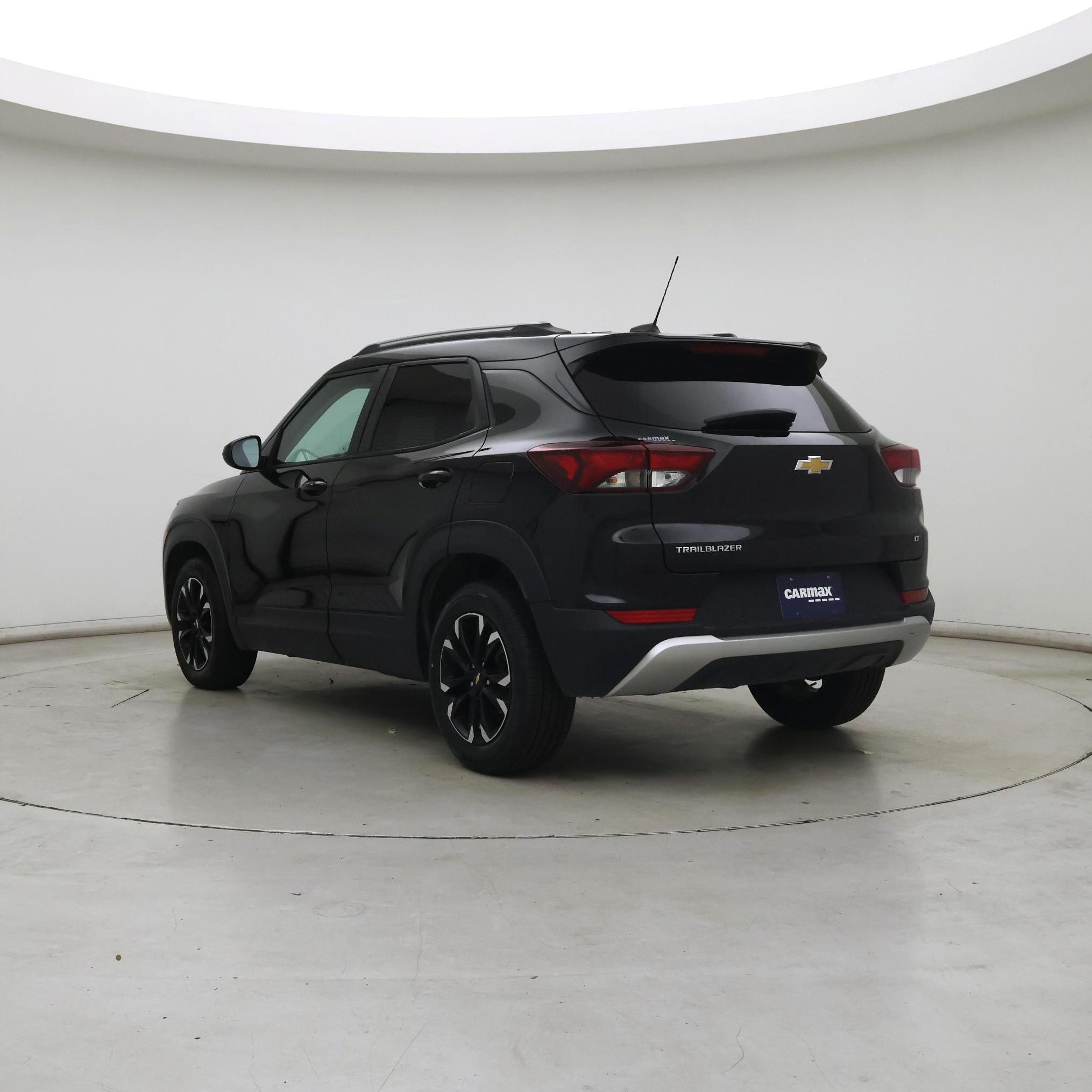 Thumbnail: 2021 Chevrolet TrailBlazer - 2